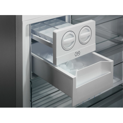 Холодильник Electrolux LNT6ME46X3 (7265162) Холодильник Electrolux LNT6ME46X3 (7265162)