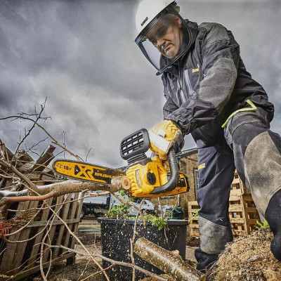 Цегла пила DeWALT DCM565N (6663100)