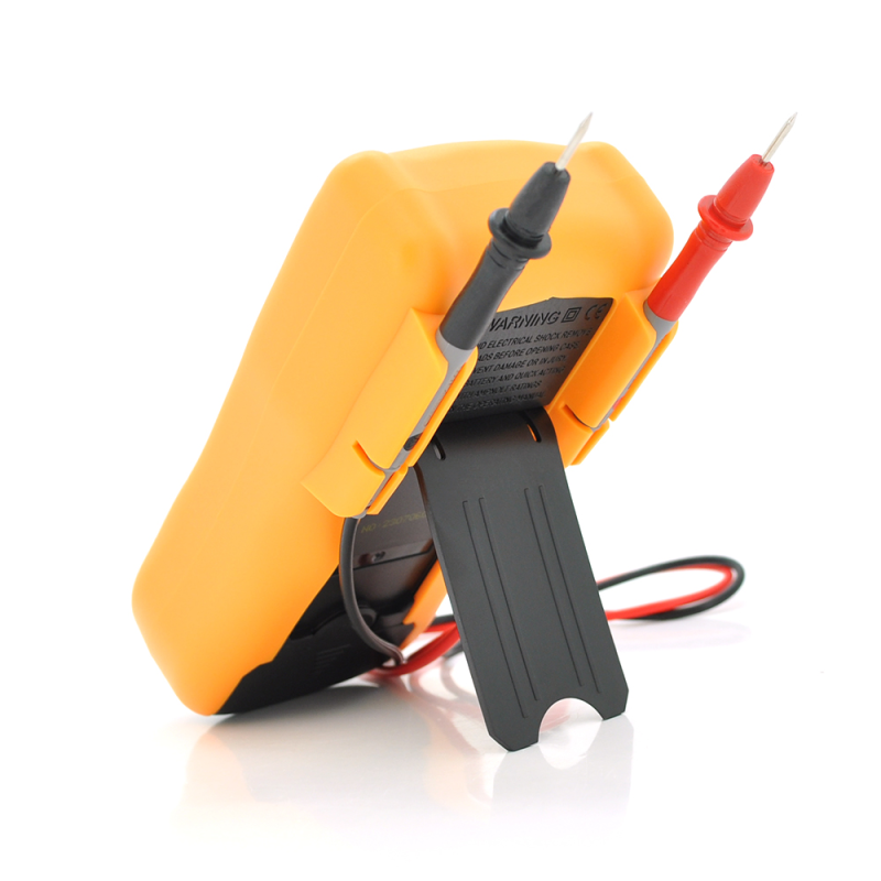 Мультиметр VC-890D. Вимірювання: V, A, Ω, F. Функції: продзвонювання, перевірка діодів, тест транзисторів. Габарити: 175х91х40 мм. Вага: 260 г.