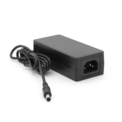 Імпульсний блок живлення JC0605 6V 5А (30Вт) штекер 5.5 / 2.5 + каб. живлення