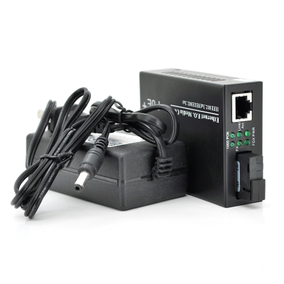 Медіаконвертер POE, FT-1G1EPS-20, SC 20km, Fast Ethernet 10/100/1000 Мбит/с, + блок живлення 48В, 2,5А (0 +70 ° C),  + перехідник, Q60
