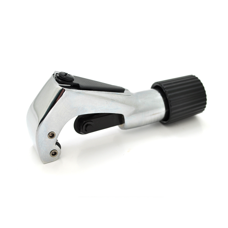 Труборіз TL-335 пластик, 25-36мм, black