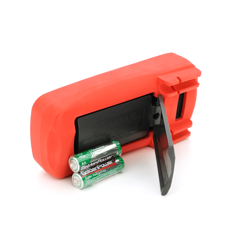 Мультиметр UNI-T UT139C Вимірювання: V (AC/DC), A (AC/DC), Ω, C, Hz, °C/°F. Функції: Data Hold, Auto Range, продзвонювання, тест діодів.