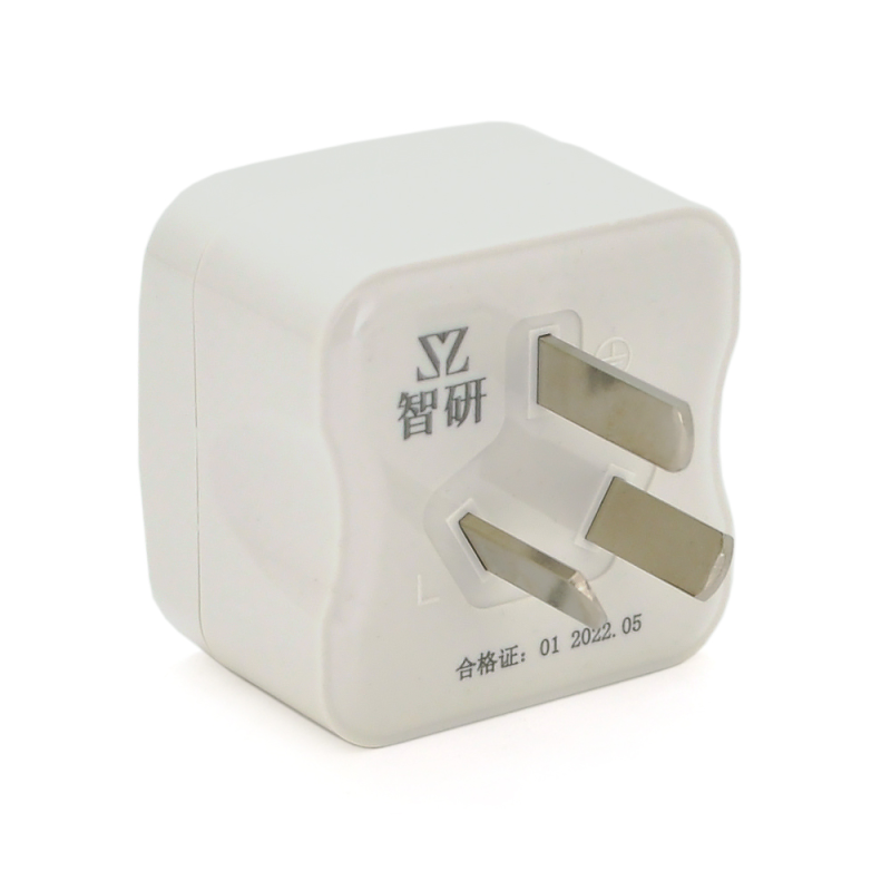 Зарядний пристрій для електромобіля DC: 220V/16A, довжина кабелю 5m, IP67, LED-індикація, роз'єм GB/T, з перемикачем