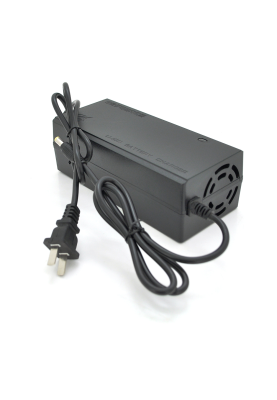 Зарядний пристрій Jinyi для акумуляторів LiFePO4 12V(14,6V),4S,10A,штекер 5,5,з індикацією,BOX