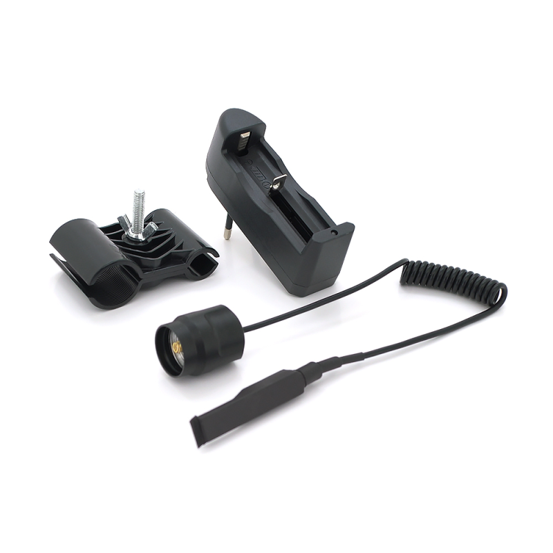 Ліхтар-підствольний тактичний BAILONG BL-QC8-XPE, 1LED XPE, 3W, 1 режим, 18650 немає в комплекті, Black, IP44, СЗУ, 142х36х28мм, BOX