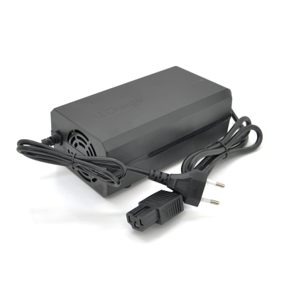 Зарядний пристрій Jinyi для акумуляторів LiFePO4 12V(14,6V),4S,10A,штекер 3-pin,з індикацією,BOX