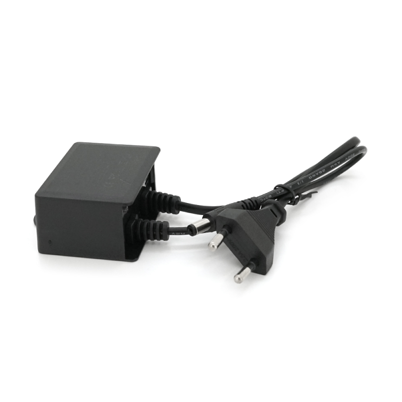 2+2Мп 4G відеокамера з двома об'єктивами вулична SD/карта YOSO YO-IPC41D4MP50 PTZ 2.8mm V380