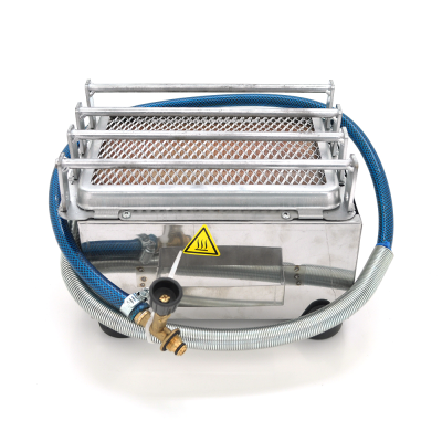 Floor-mounted LPG gas heater for heating and cooking, hose with regulator included