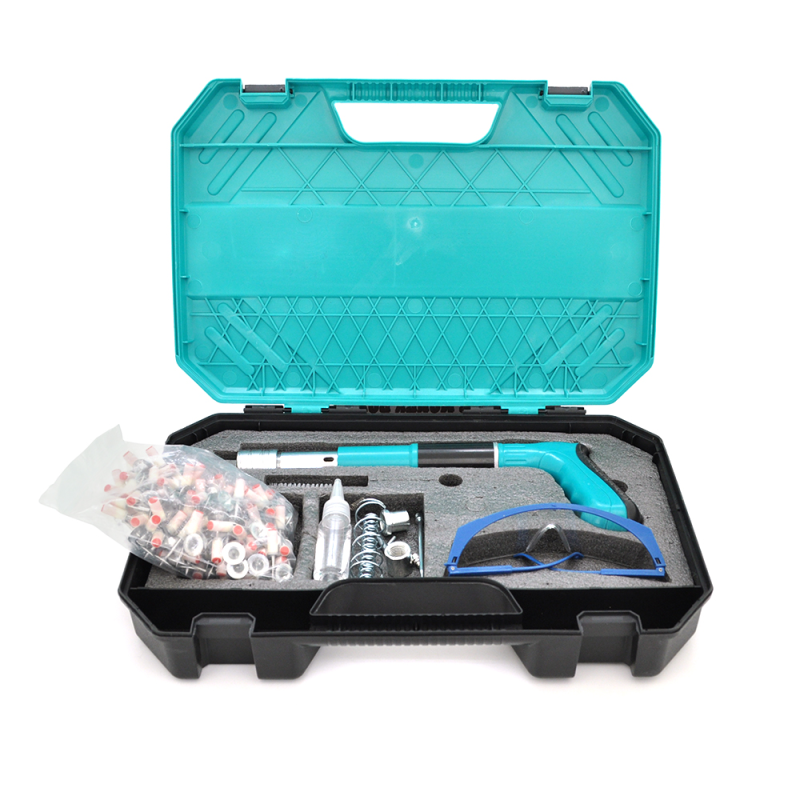 Пістолет будівельно-монтажний YT-198406, для цвяхів діаметром 7,3мм, захисні окуляри, + 100 цвяхів монтажних піроксилінових, Валіза, Green