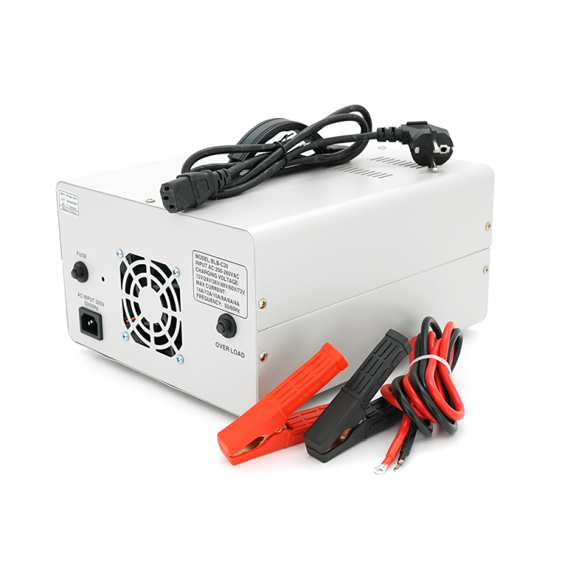 Зарядний пристрій для акумуляторів QCL-B30, AGM/LiFePO4, output:12-72V, 5А-40А, крокодили, 290x247x157mm