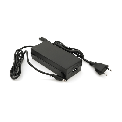 Зарядна станція Optonica B1000-A1. Об'єм 1036.8Wt/h, Потужність 1000W. Out:AC230, 2хDC13.3V/10A, USB-3x5V/2.4A, Type-C 100W(PD), 332х245х255мм. 9.1кг