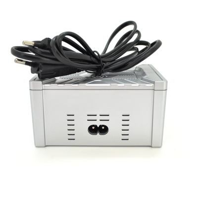 Зарядна станція з цифровою індикацією MECHANIC V-Power 8S, 4*USB-A, 4*PD3.1-5В3А,9В2.22A,12В1.67А, 220V/115W.114*60*84mm
