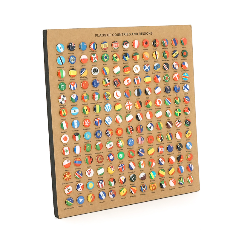 Пазл "Прапори країн світу" 291 кнопка/прапор, пробкова дошка (220*210*17 мм)