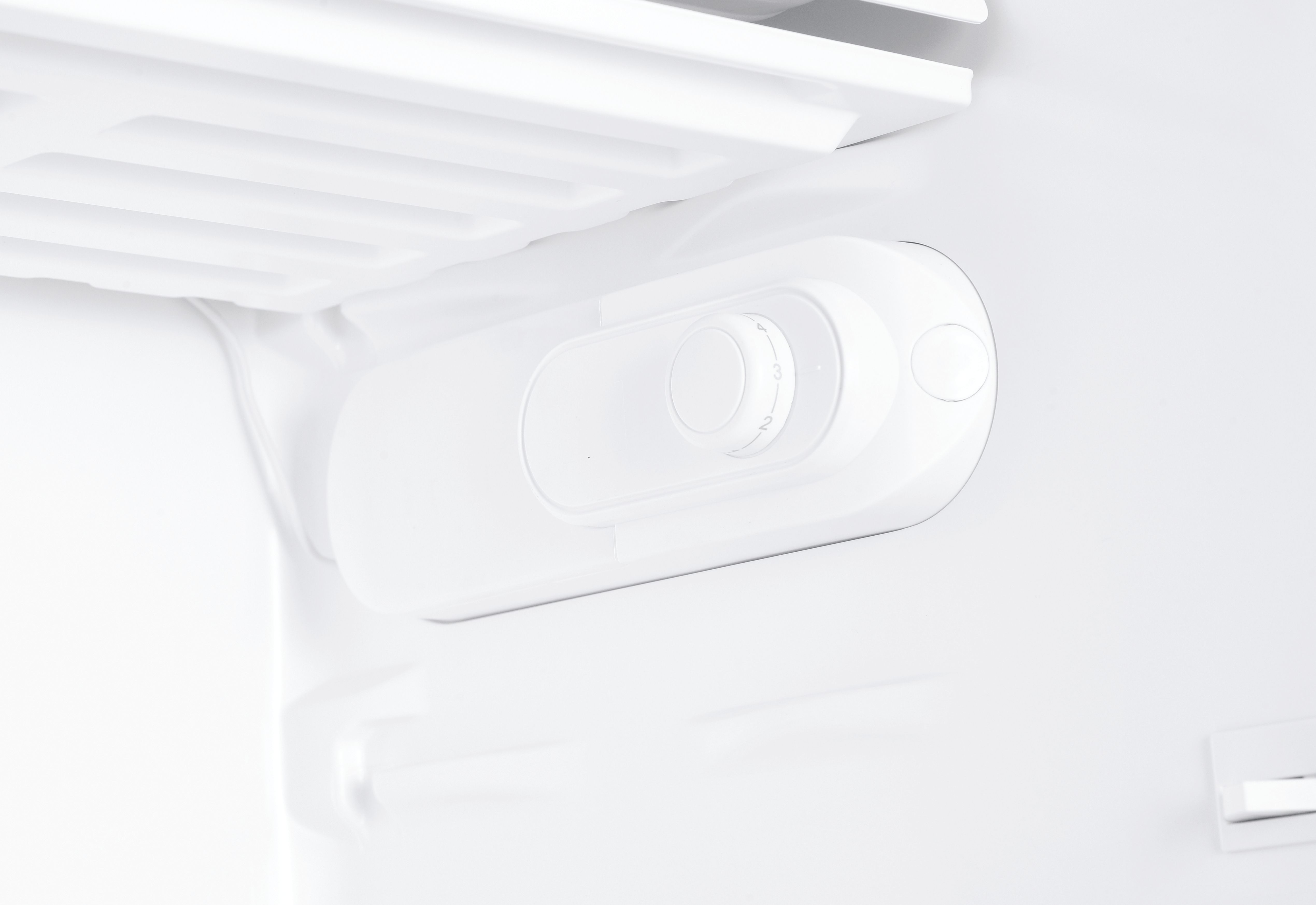 Холодильник Candy COHS 38FS