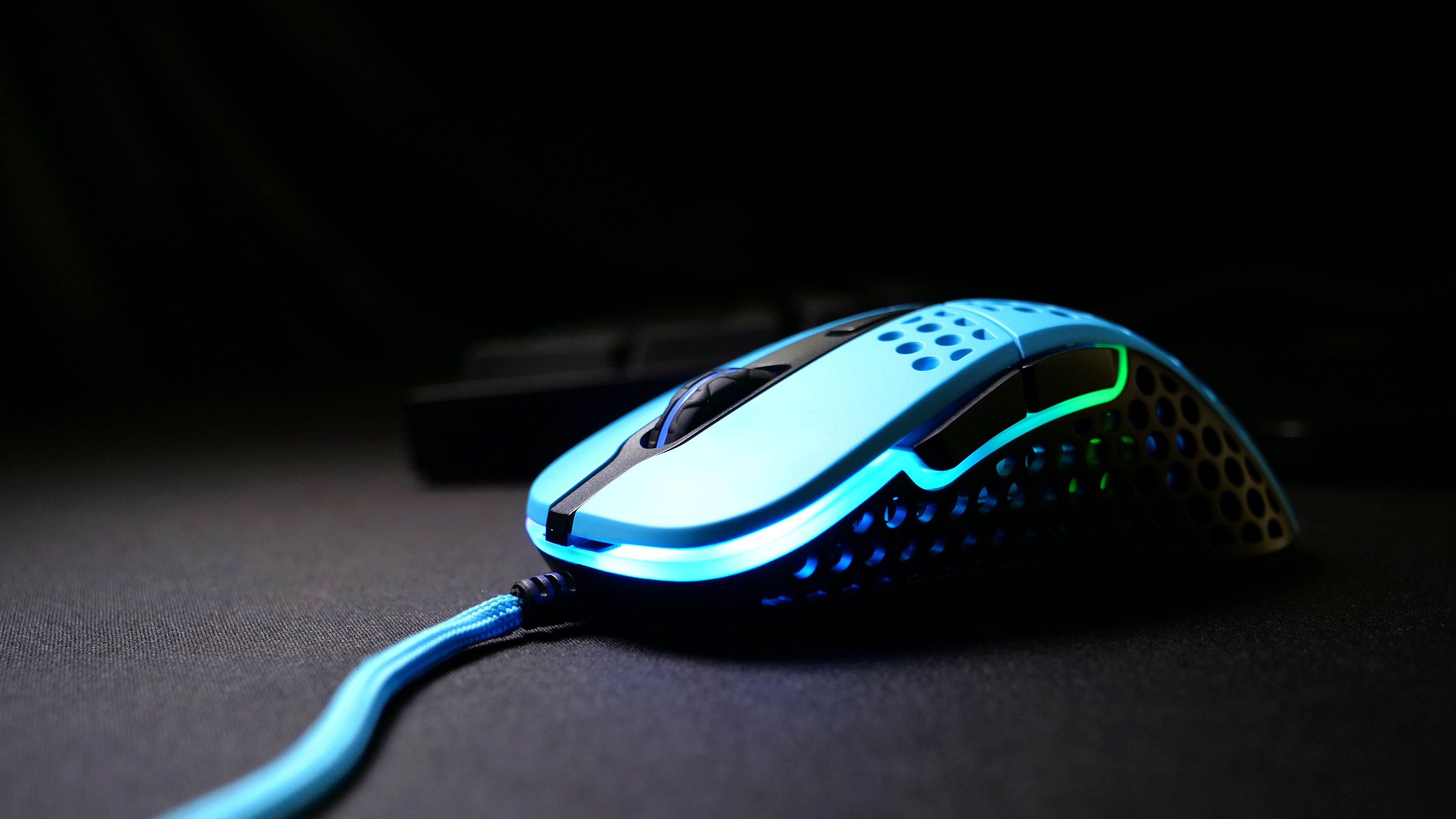 Cherry Xtrfy Миша ігрова M4 RGB USB Miami Blue
