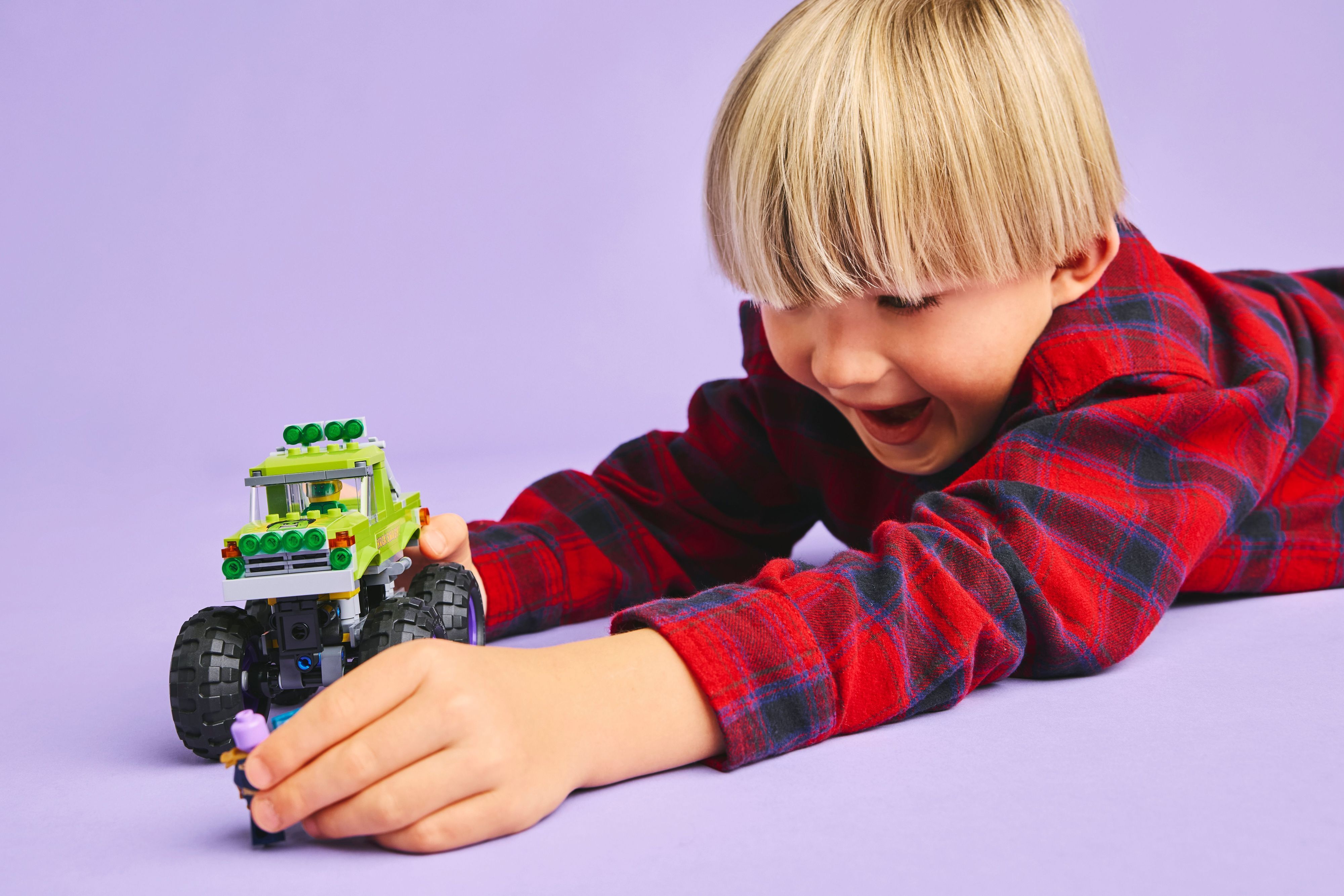 LEGO Конструктор Super Heroes Вантажівка Халка проти Таноса