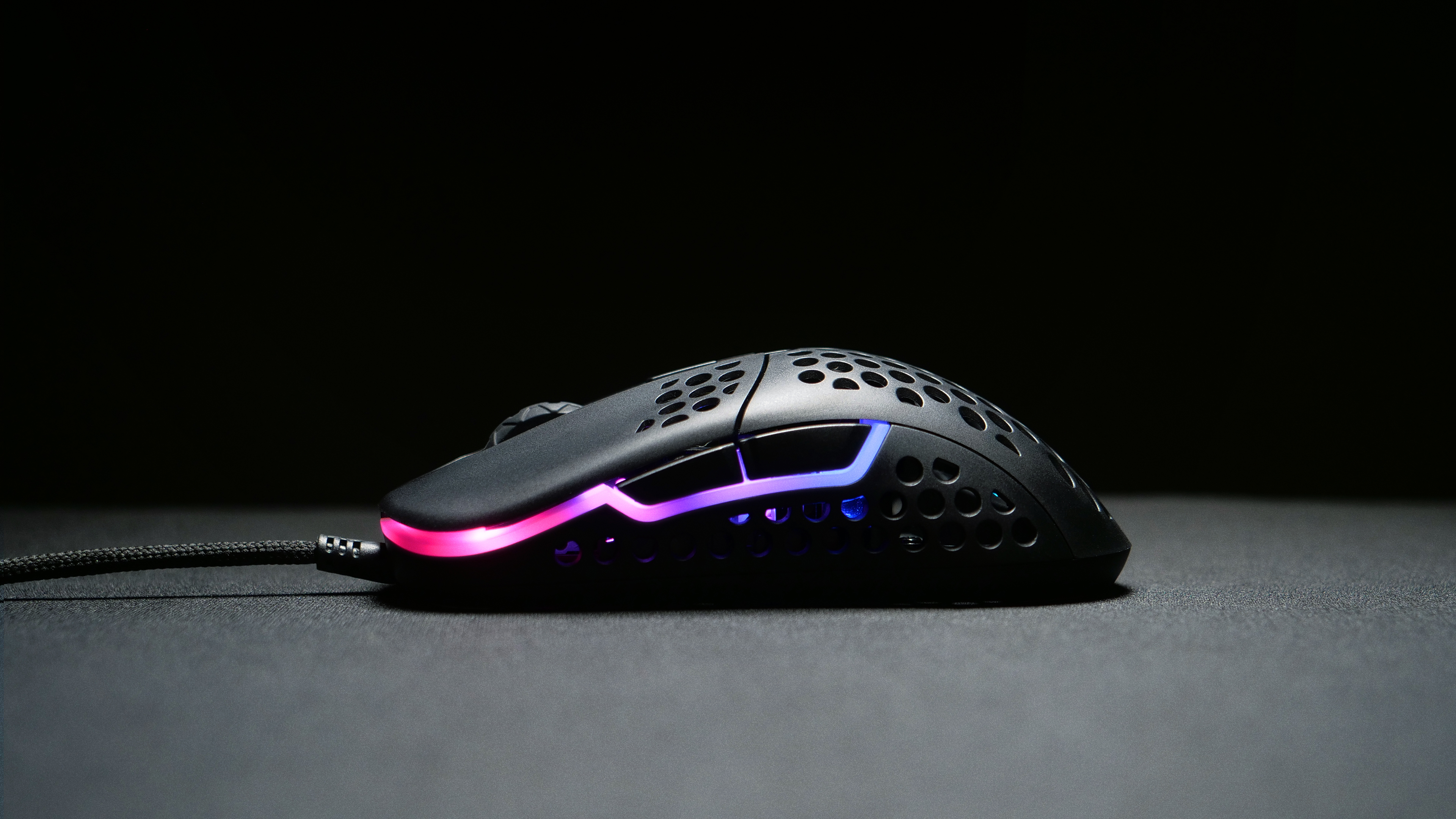 Cherry Xtrfy Ігрова миша M42 RGB USB Black