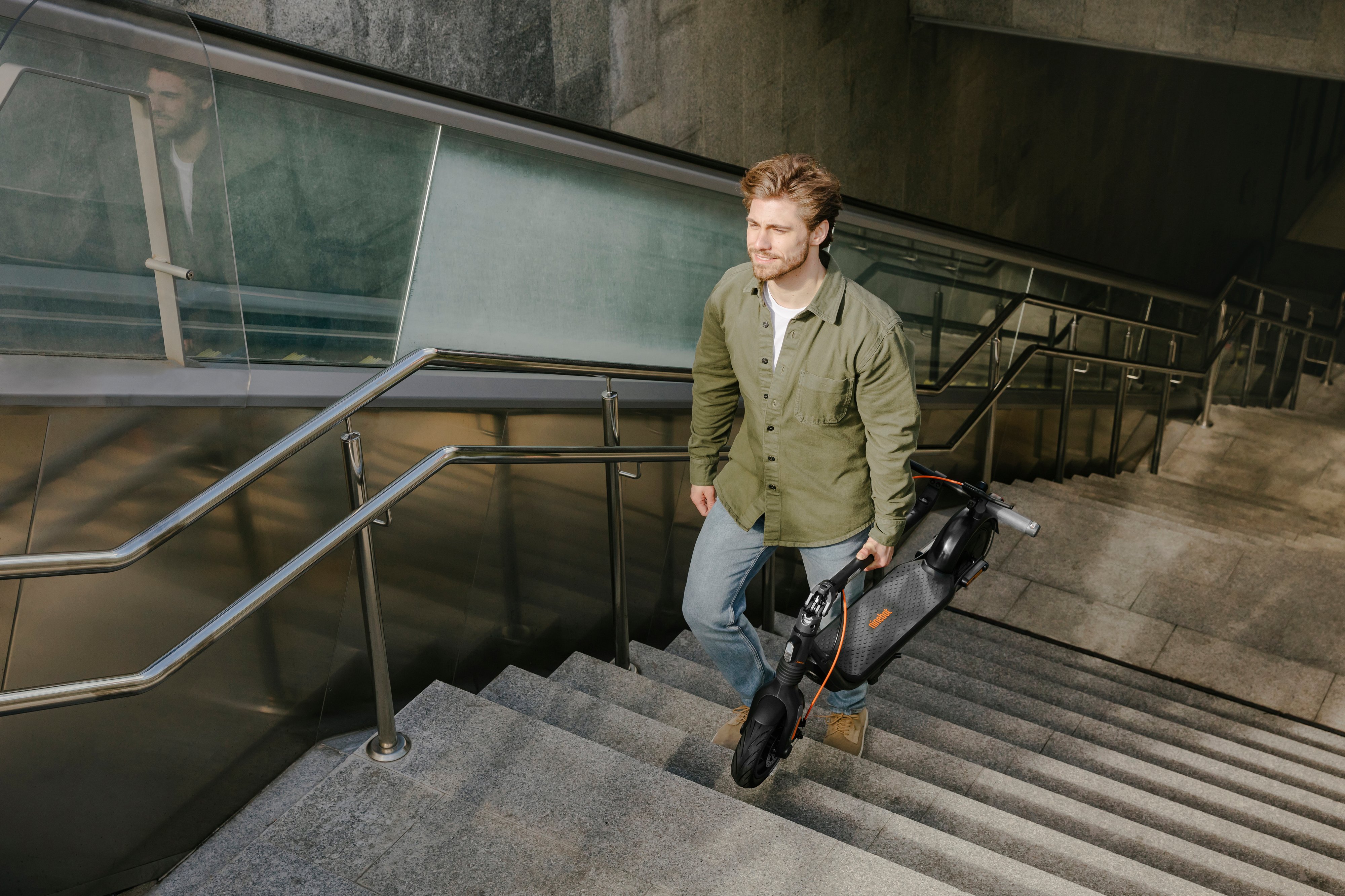 Segway Електросамокат F2 PRO E, чорний