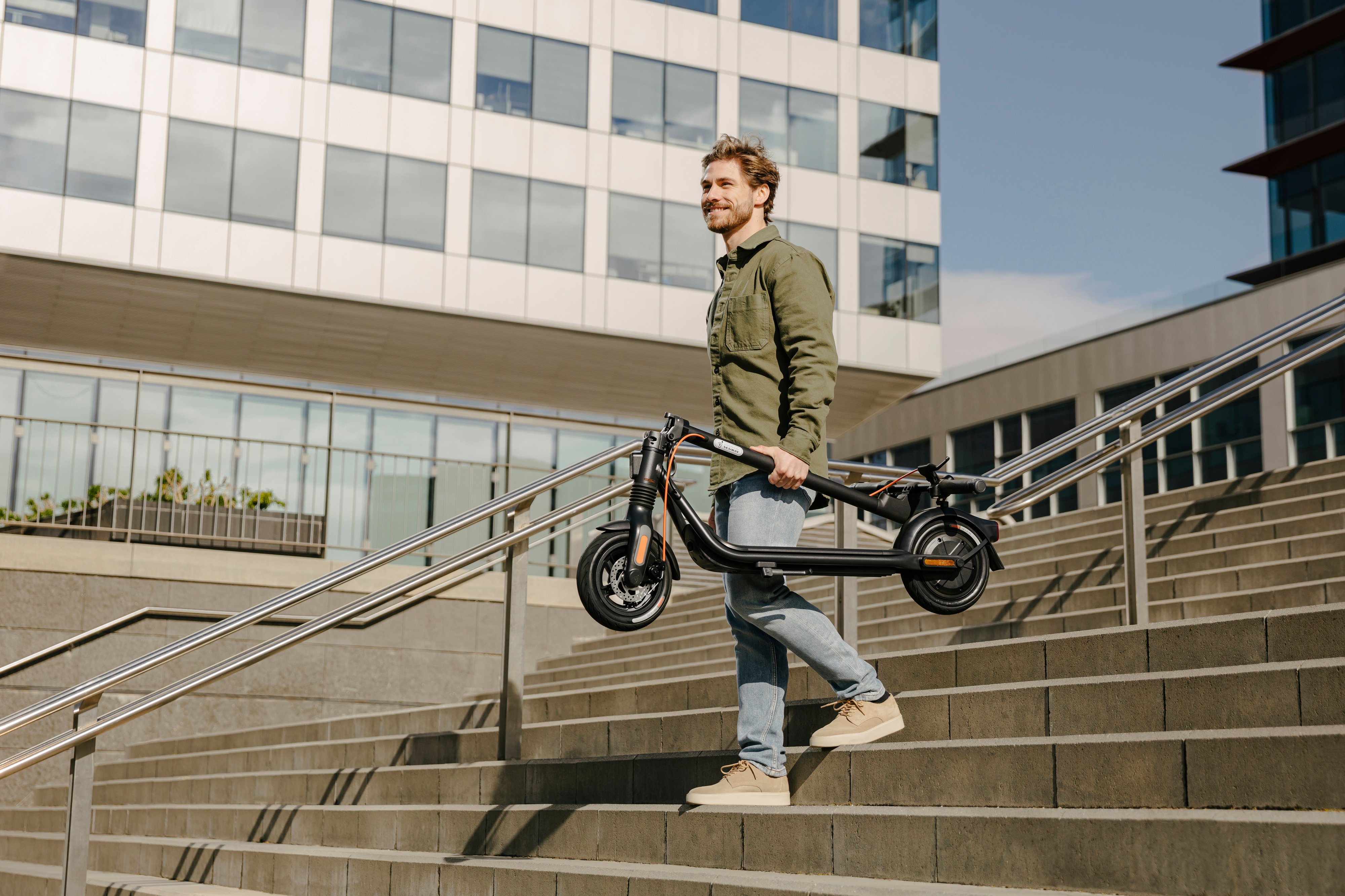 Segway Електросамокат F2 PRO E, чорний