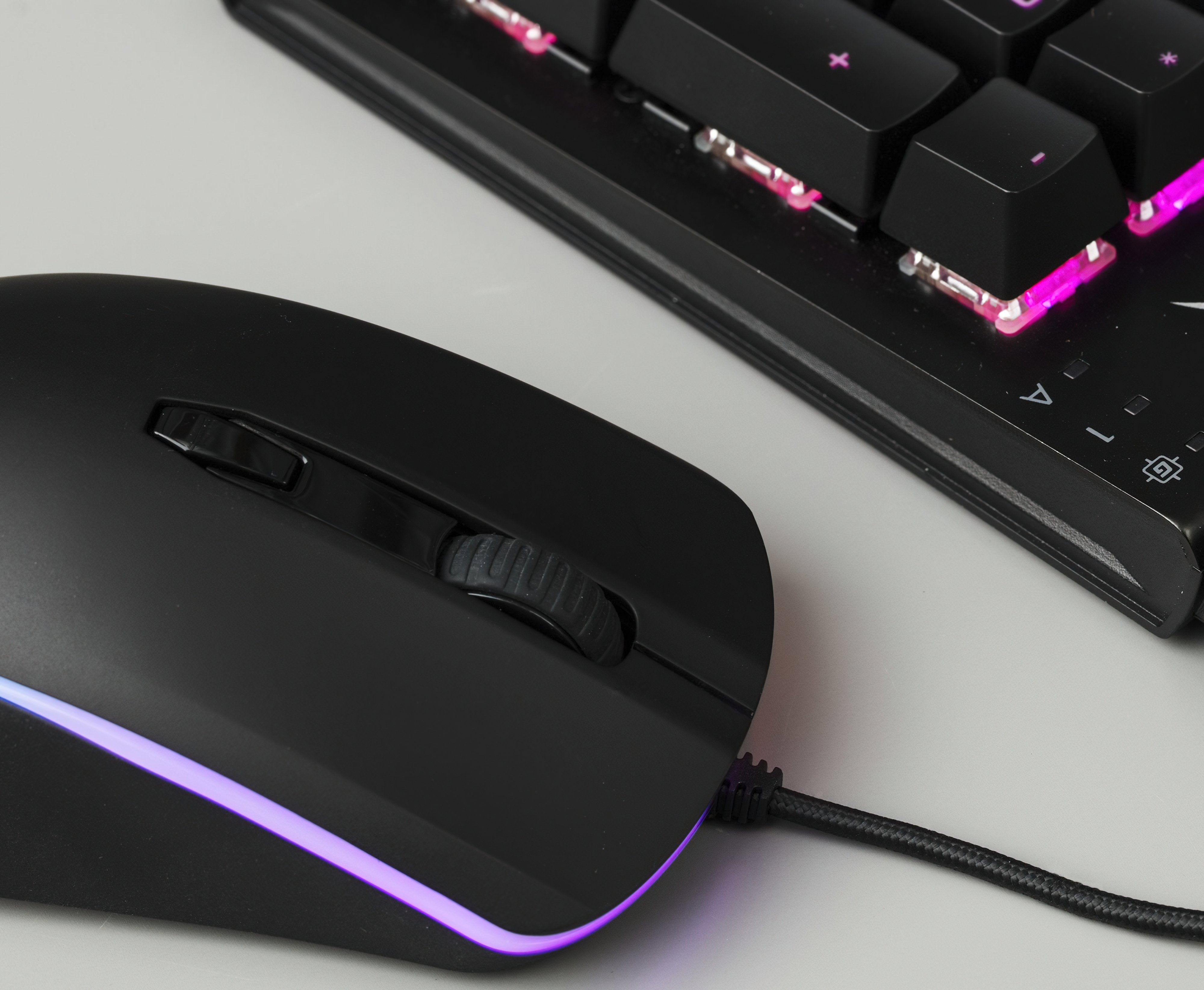 HyperX Миша Pulsefire Surge