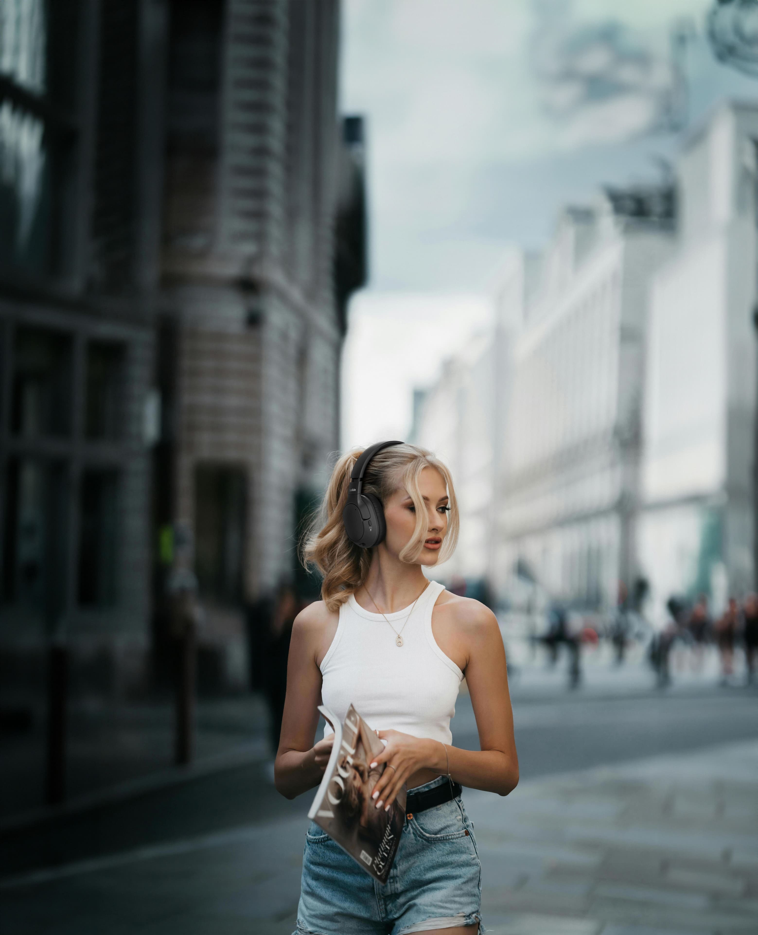 Belkin Навушники Over-Ear Soundform Isolate Wireless, чорний