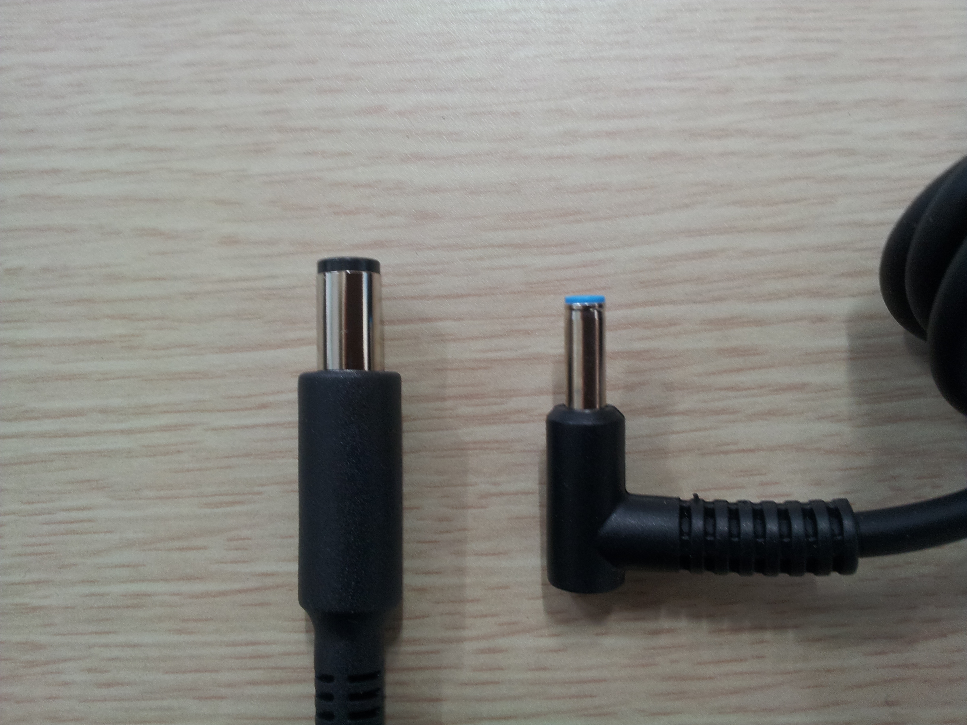 HP 65W Smart AC Adapter