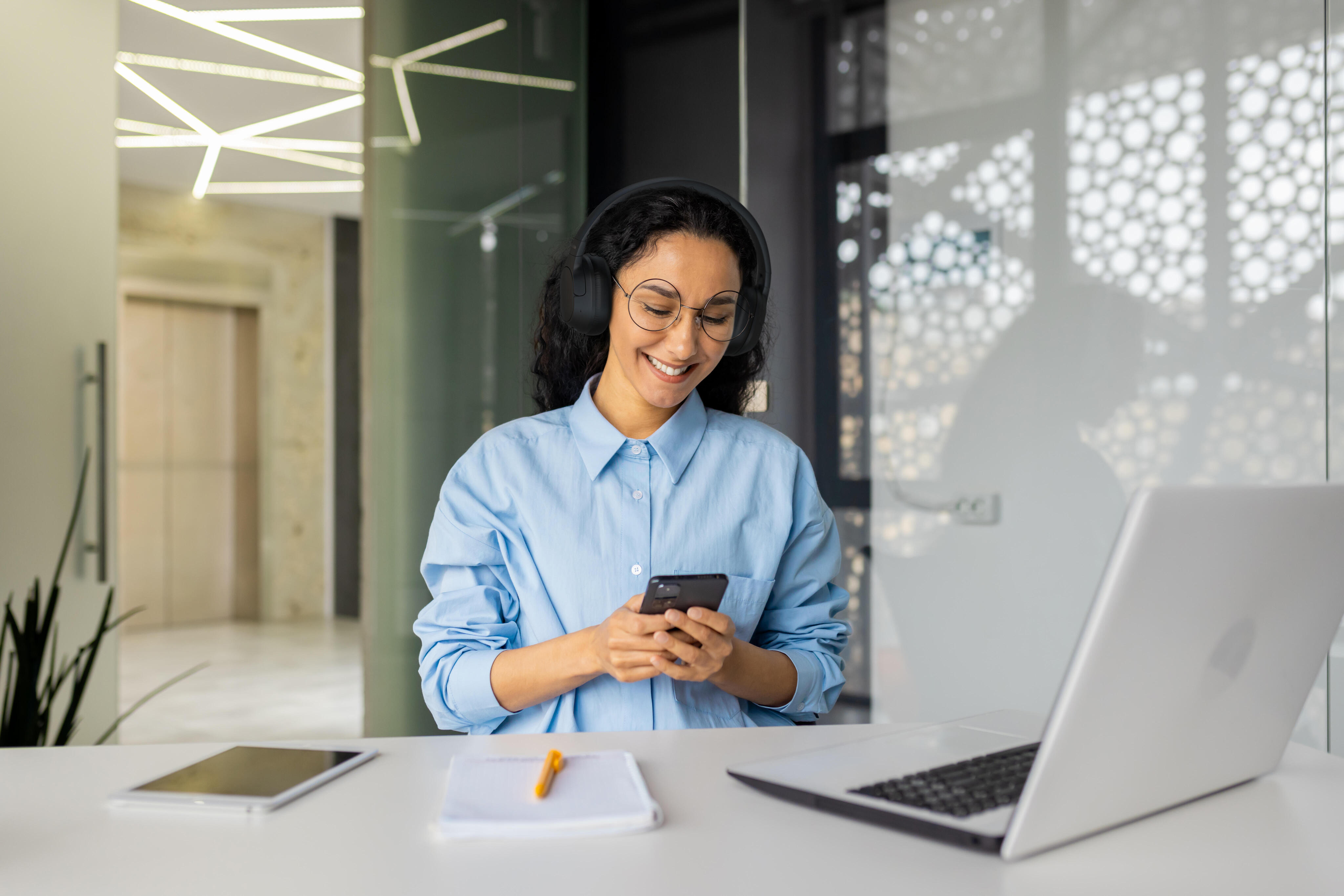 Belkin Навушники Over-Ear Soundform Isolate Wireless, чорний