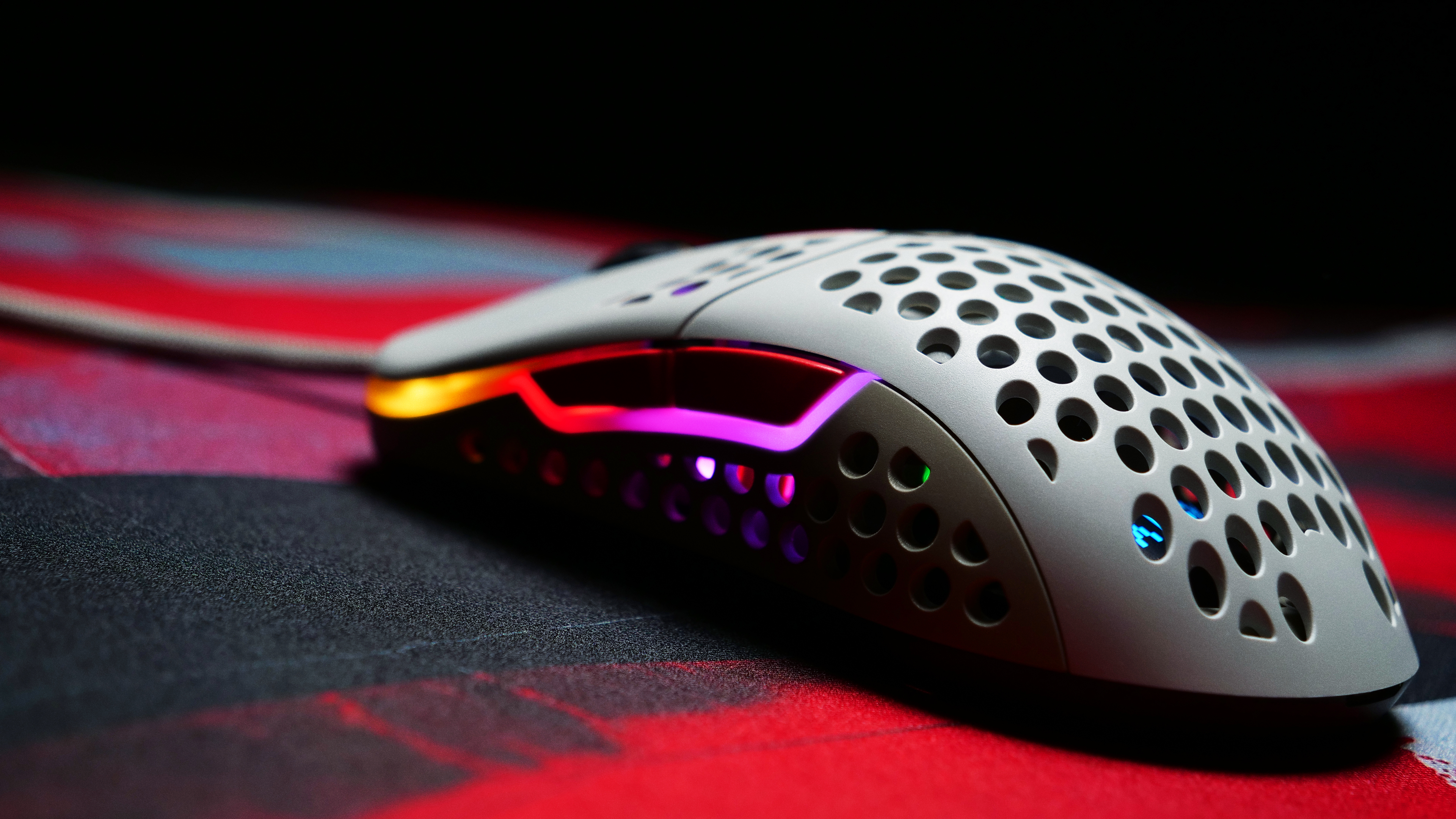 Cherry Xtrfy Ігрова миша M42 RGB USB Retro
