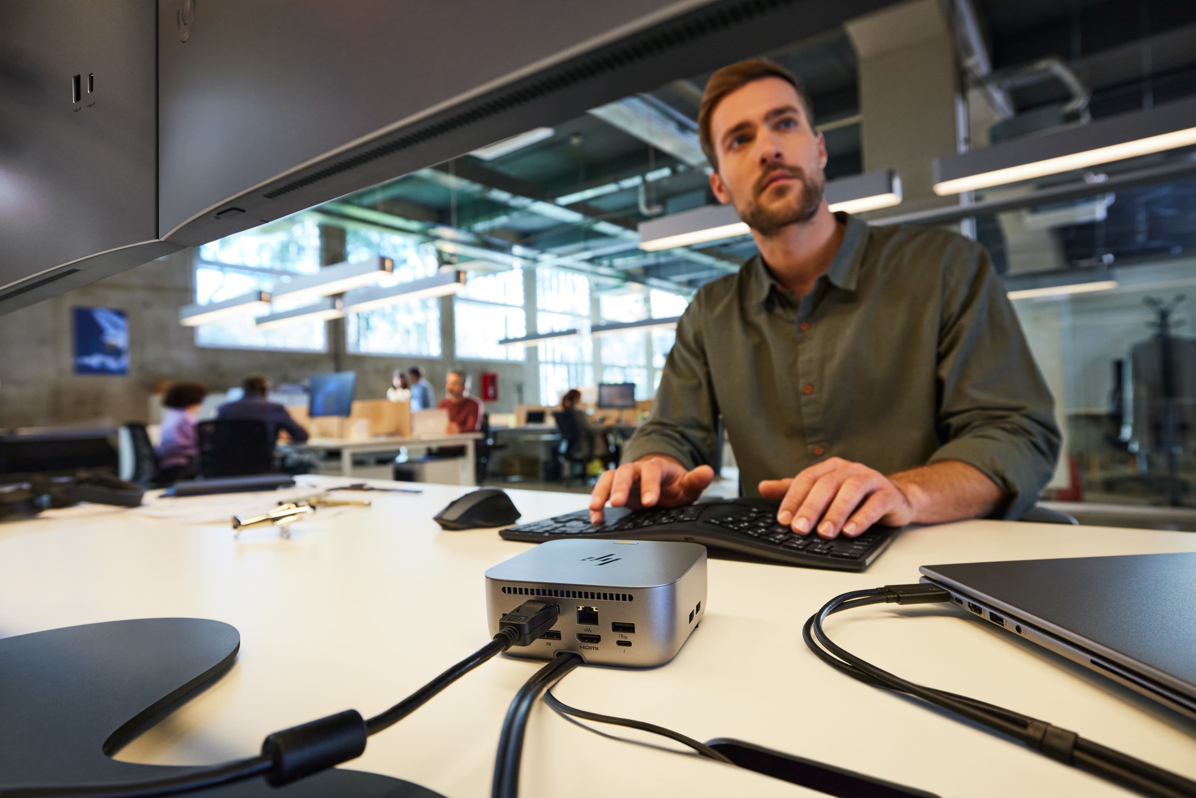 HP Док-станція Thunderbolt 4 Ultra 280W G6