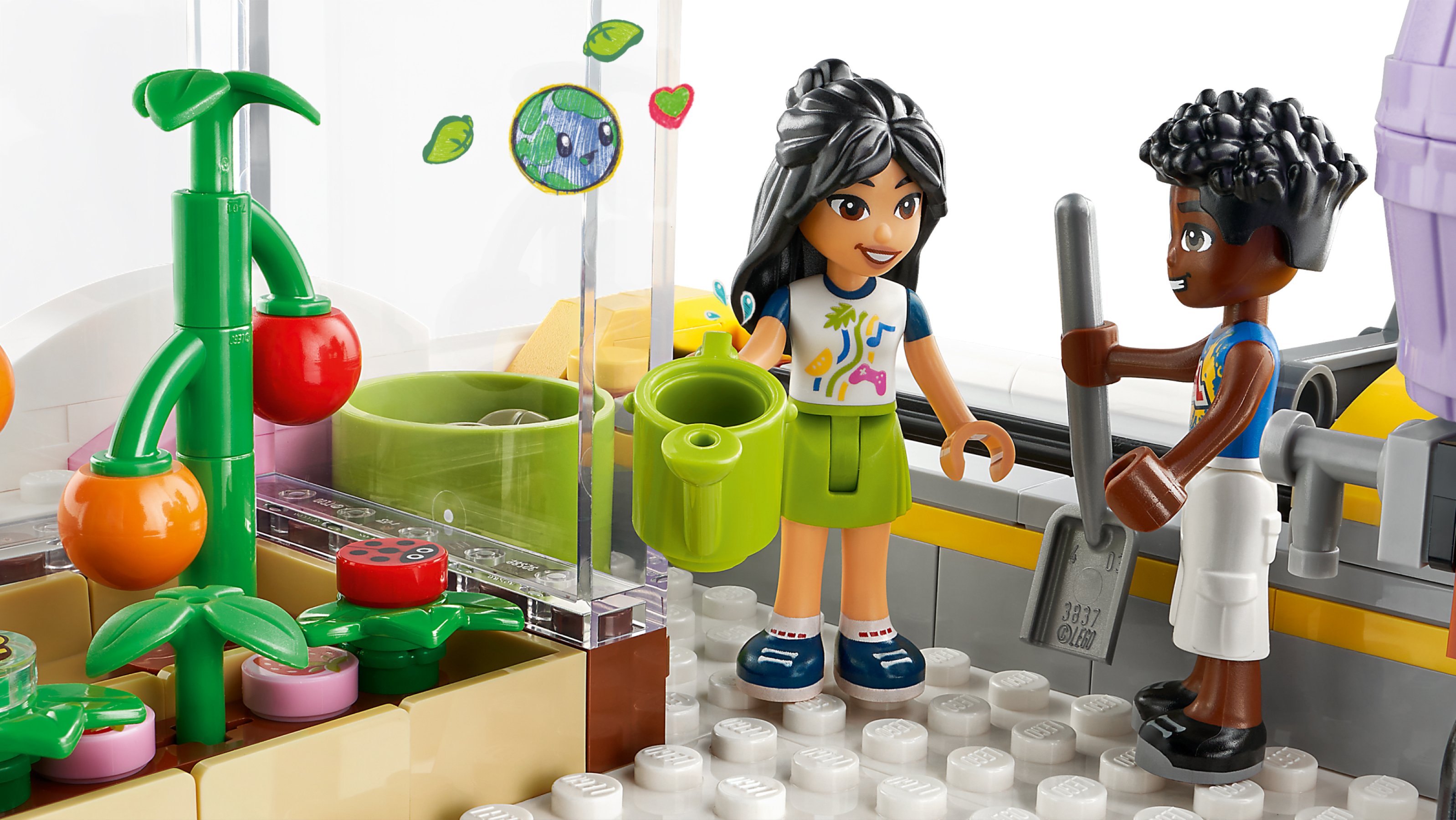 LEGO Конструктор Friends Хартлейк-Сіті. Громадський центр