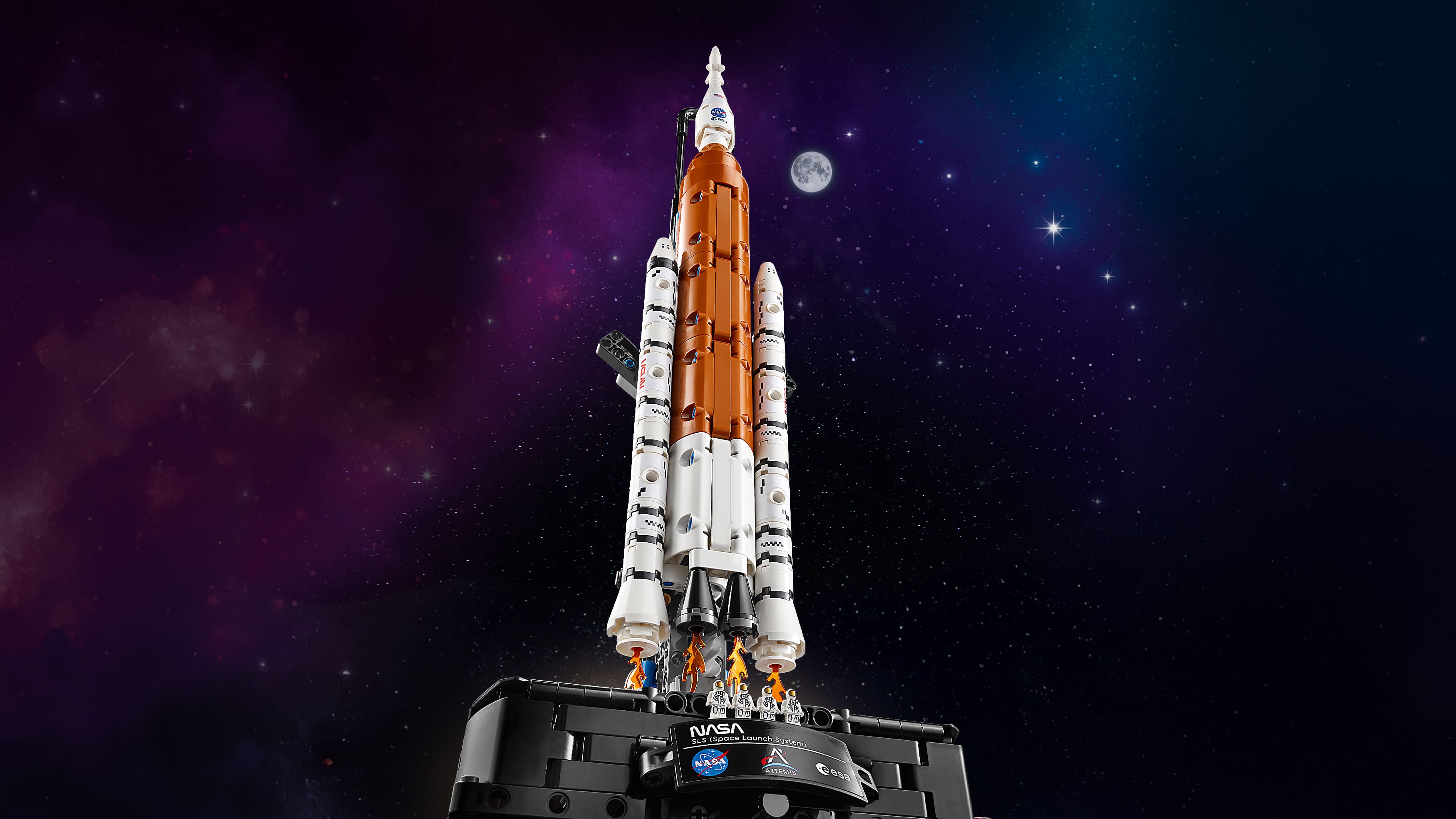 LEGO Конструктор LEGO Technic Ракета із системою космічного запуску NASA Artemis LEGO Конструктор LEGO Technic Ракета із системою космічного запуску NASA Artemis