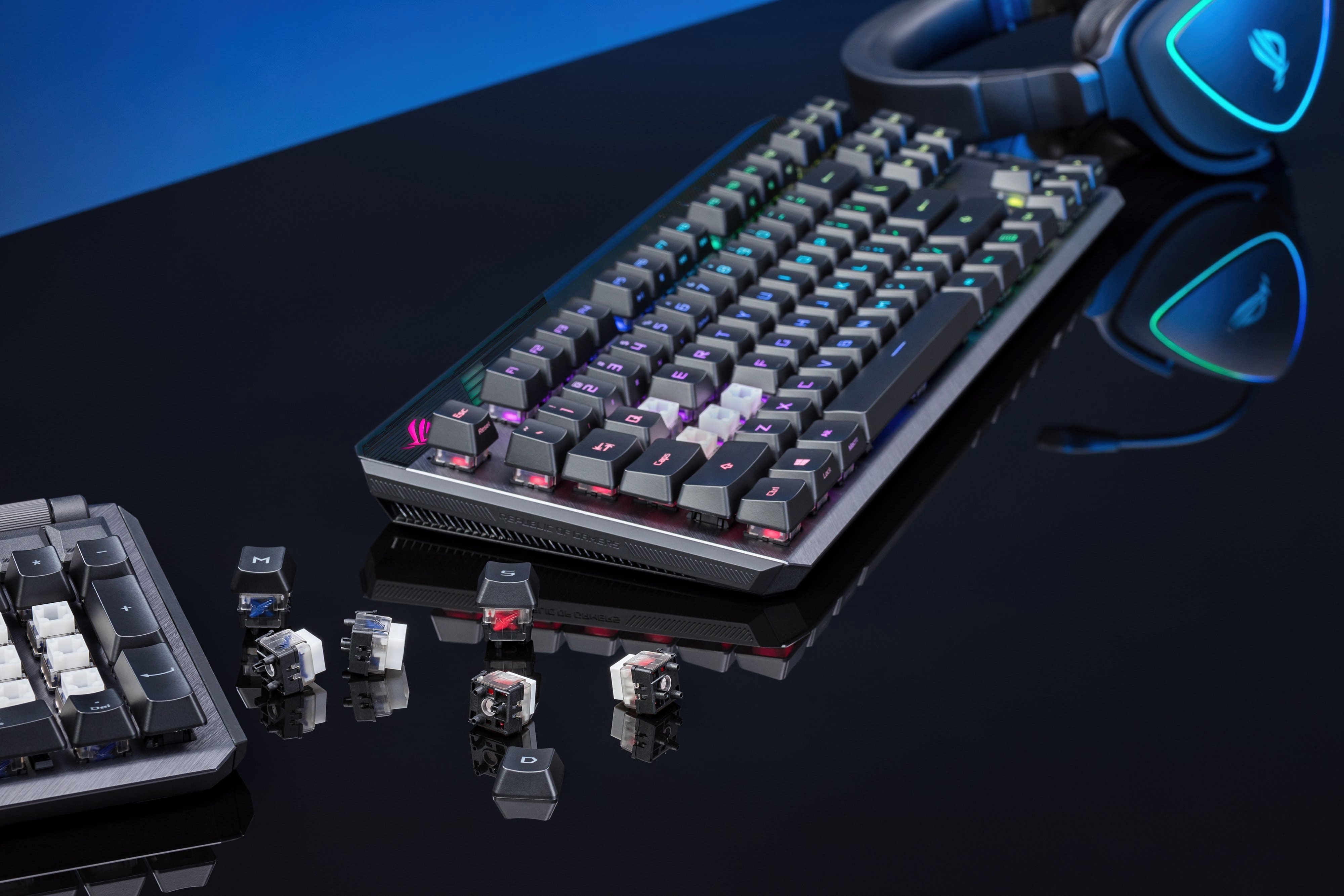 ASUS Клавіатура ROG CLAYMORE II RD RGB 108key USB/WL EN Black
