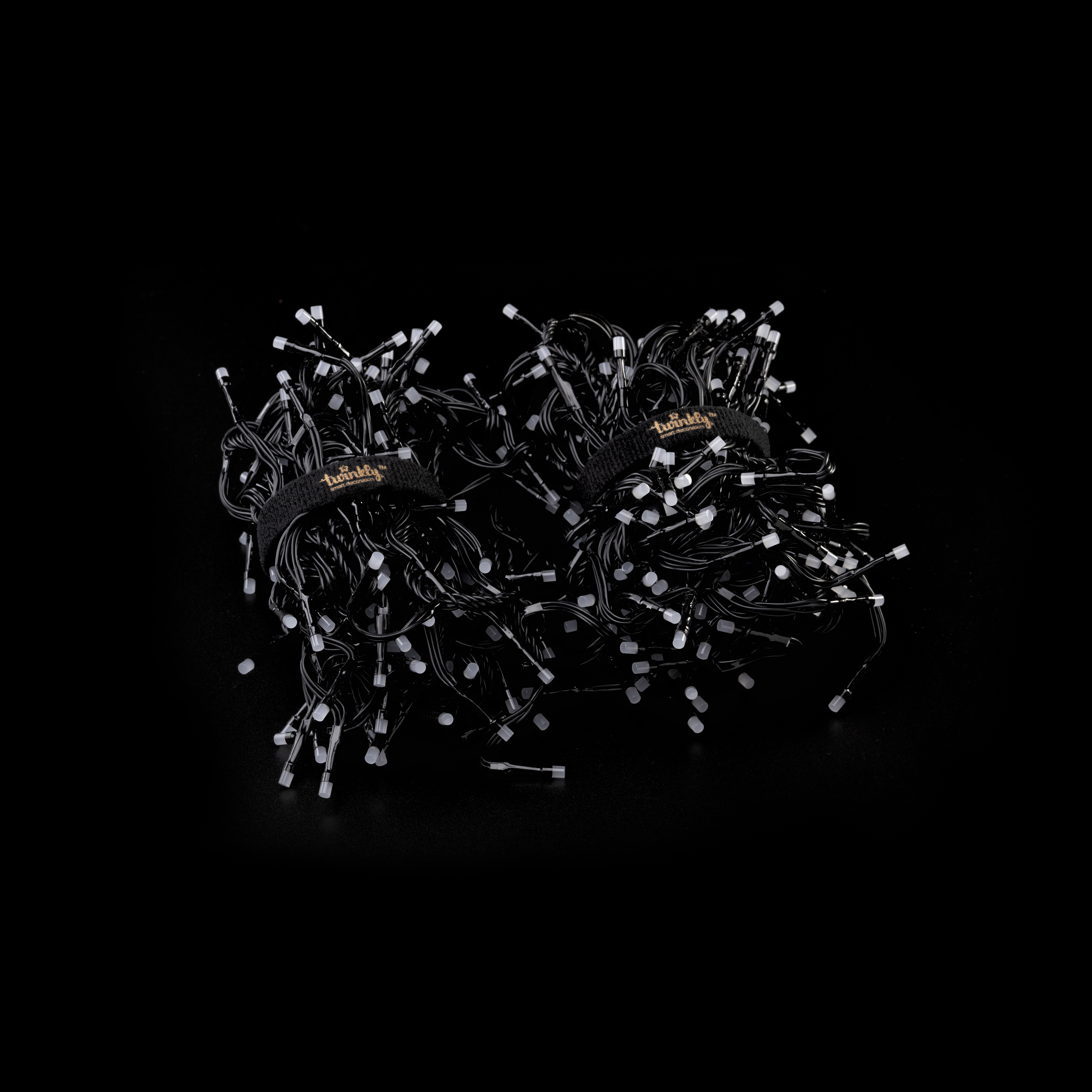 Twinkly Smart LED Гірлянда Twinkly Cluster RGB, 400, Gen II, IP44 кабель чорний