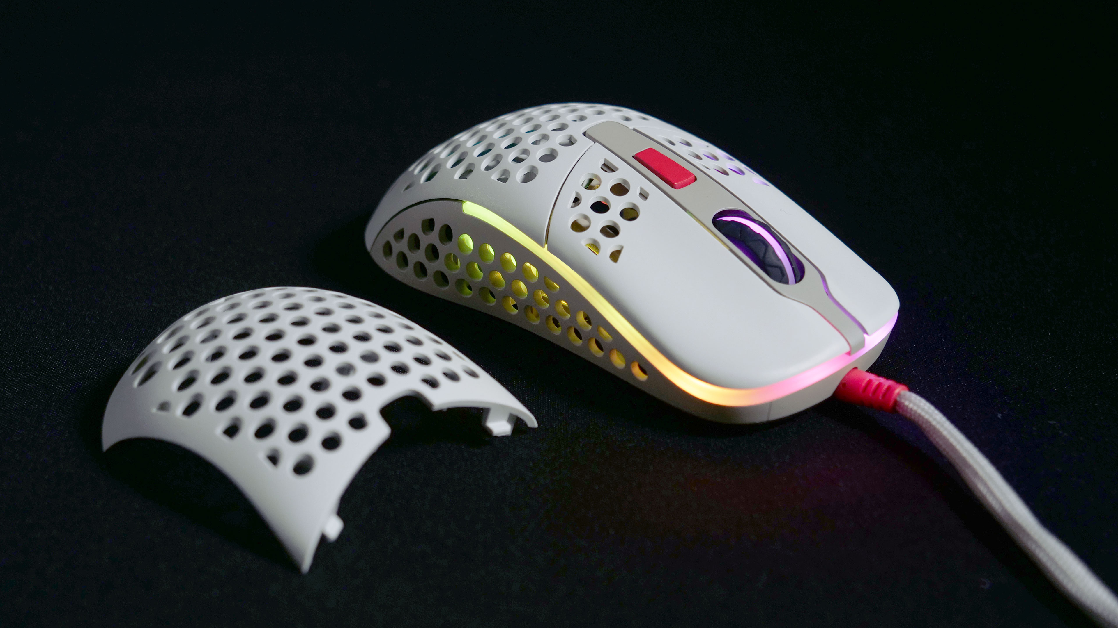 Cherry Xtrfy Ігрова миша M42 RGB USB Retro
