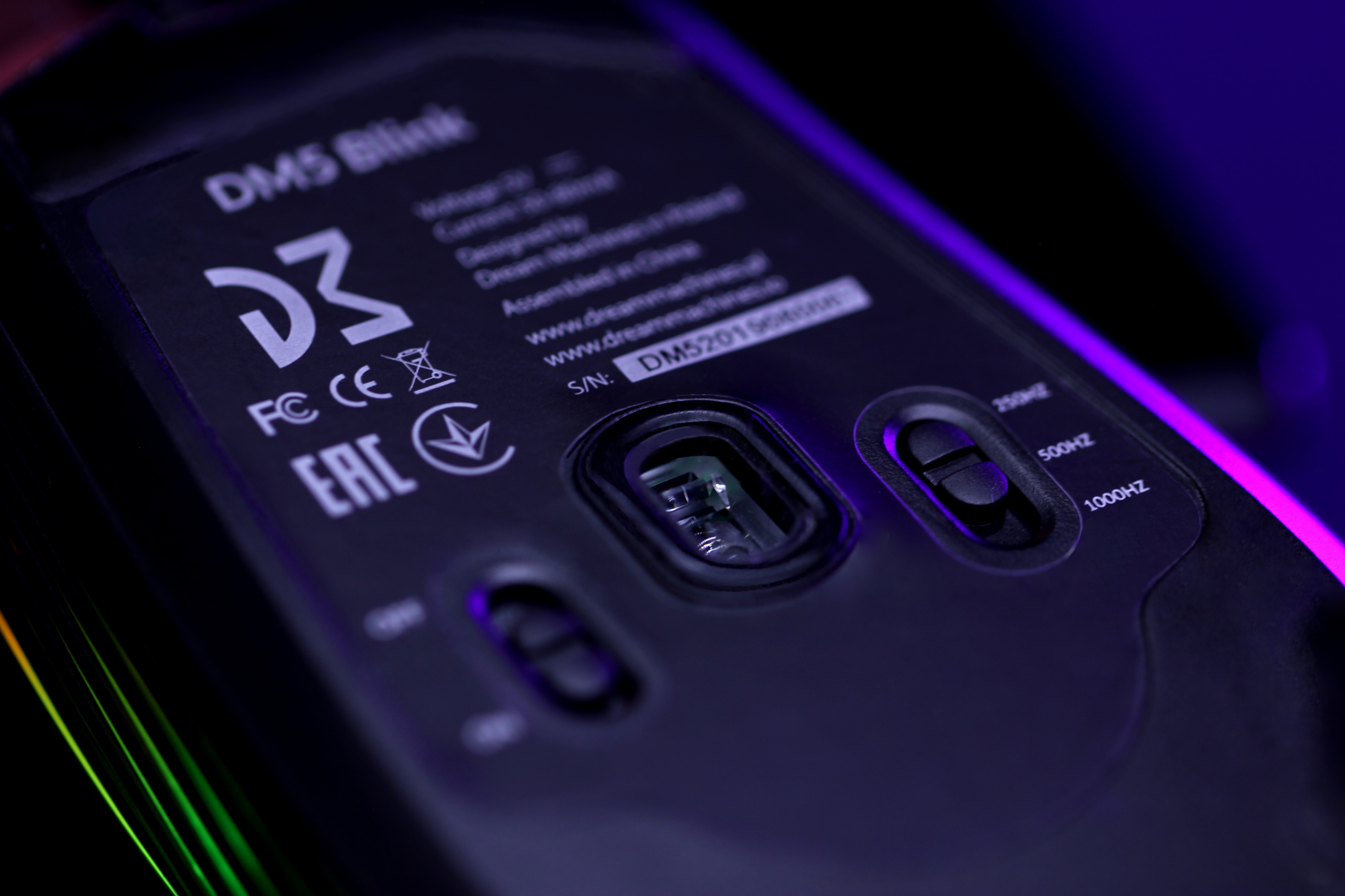 Dream Machines DM5 Blink USB Black