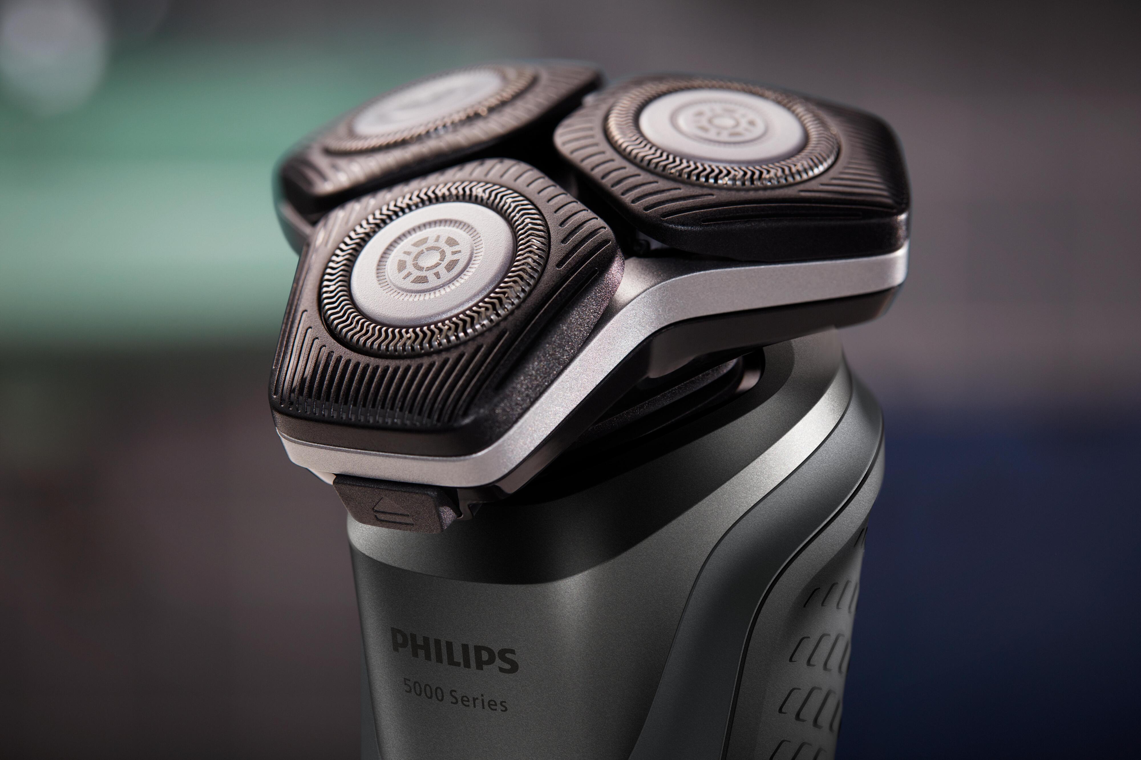 Philips Бритва електр. роторна Series 5000, 9Вт, бритв.головок-3, Li-Ion, сух.+волог., тример, чехол, сірий