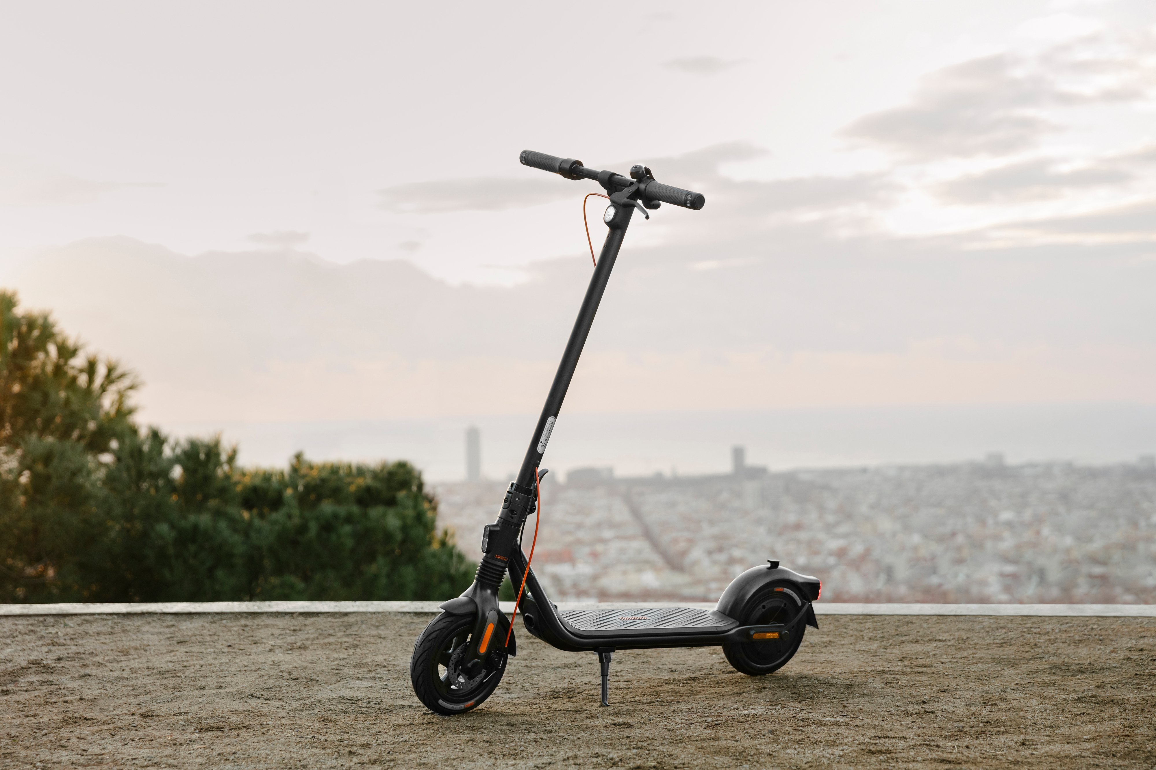 Segway Електросамокат F2 PRO E, чорний
