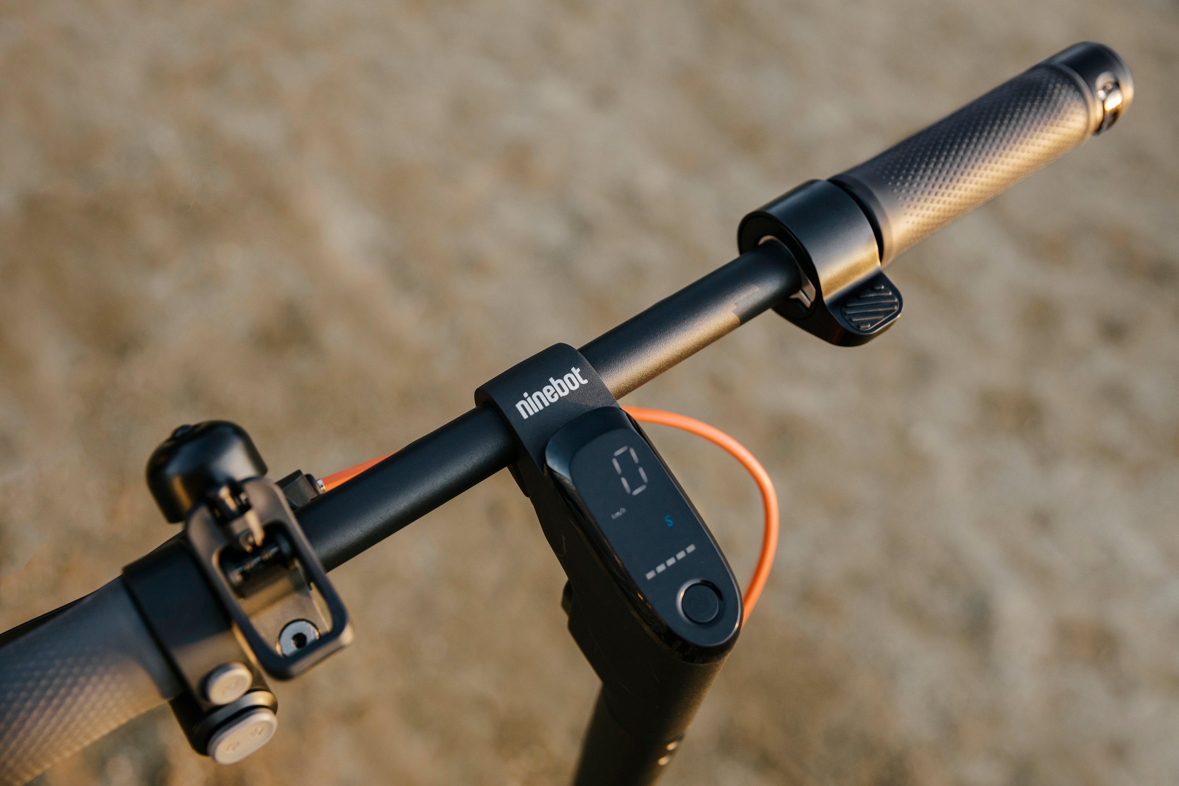 Segway Електросамокат F2 PRO E, чорний