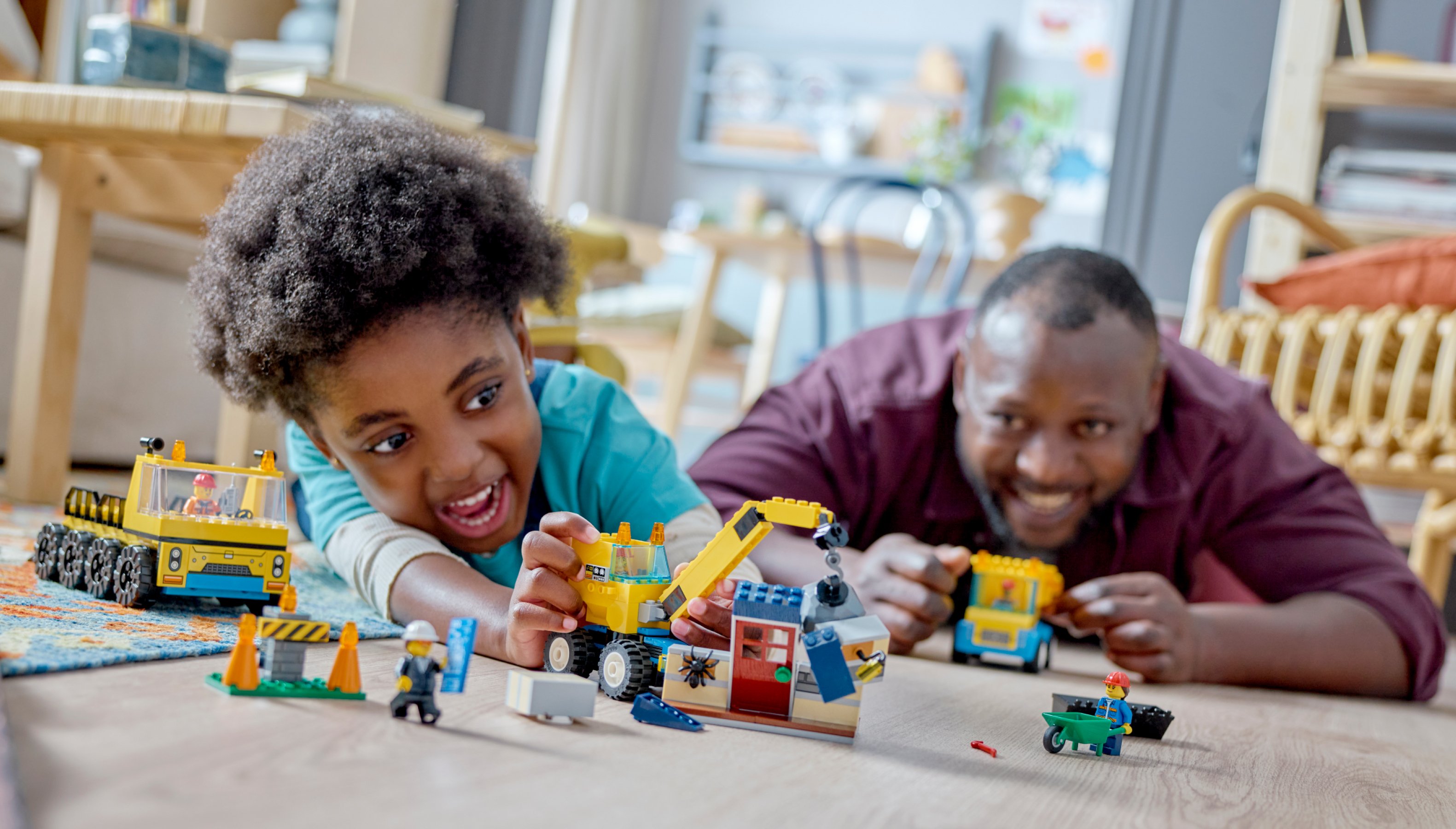 LEGO Конструктор City Будівельна вантажівка й кулястий кран-таран
