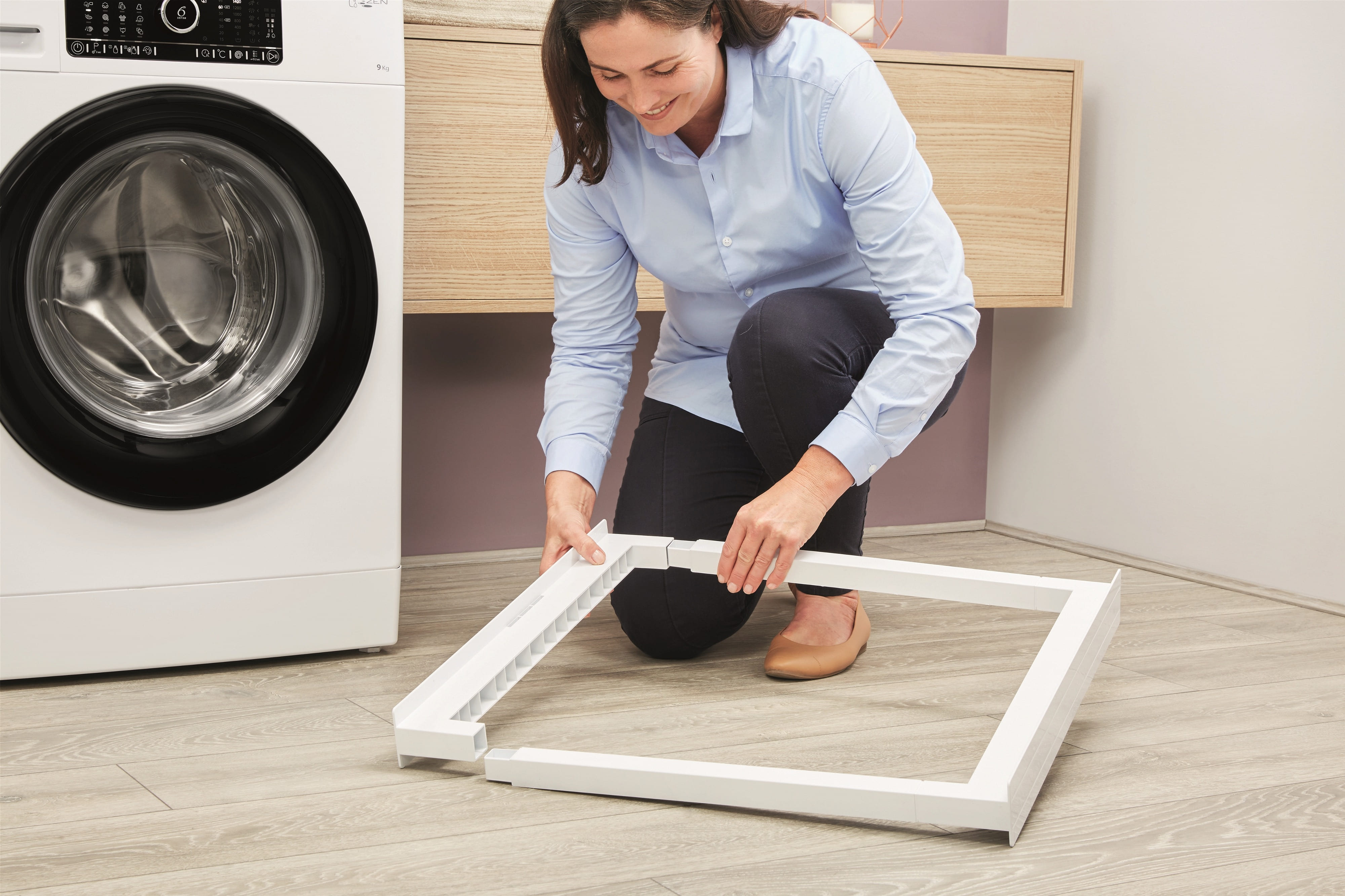 Whirlpool Комплект монтажний для з'єднання пральної машини з сушильною машиною, 45-60см, білий Whirlpool Комплект монтажний для з'єднання пральної машини з сушильною машиною, 45-60см, білий