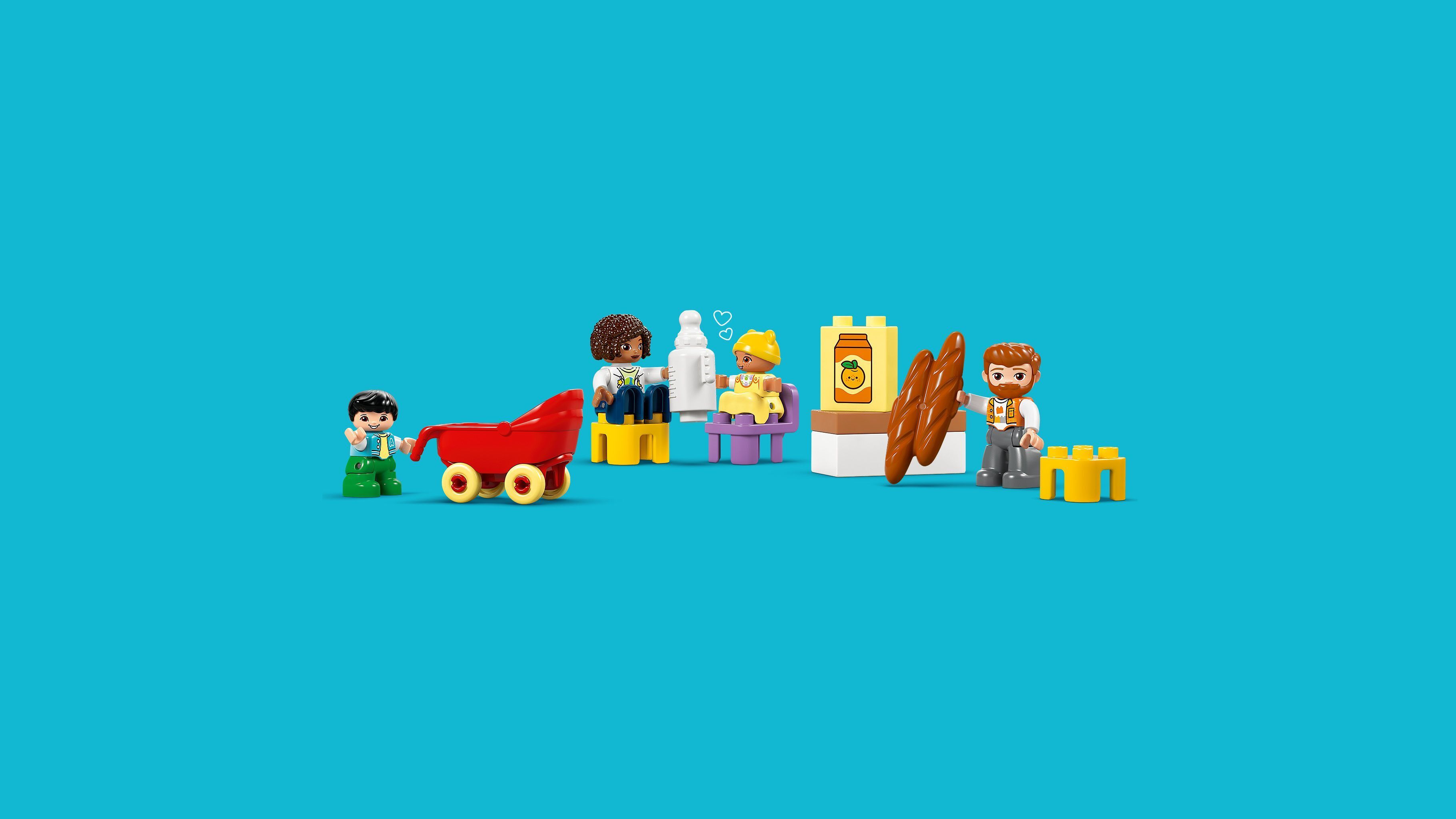LEGO Конструктор LEGO DUPLO Town Сучасний родинний будинок із фігурками