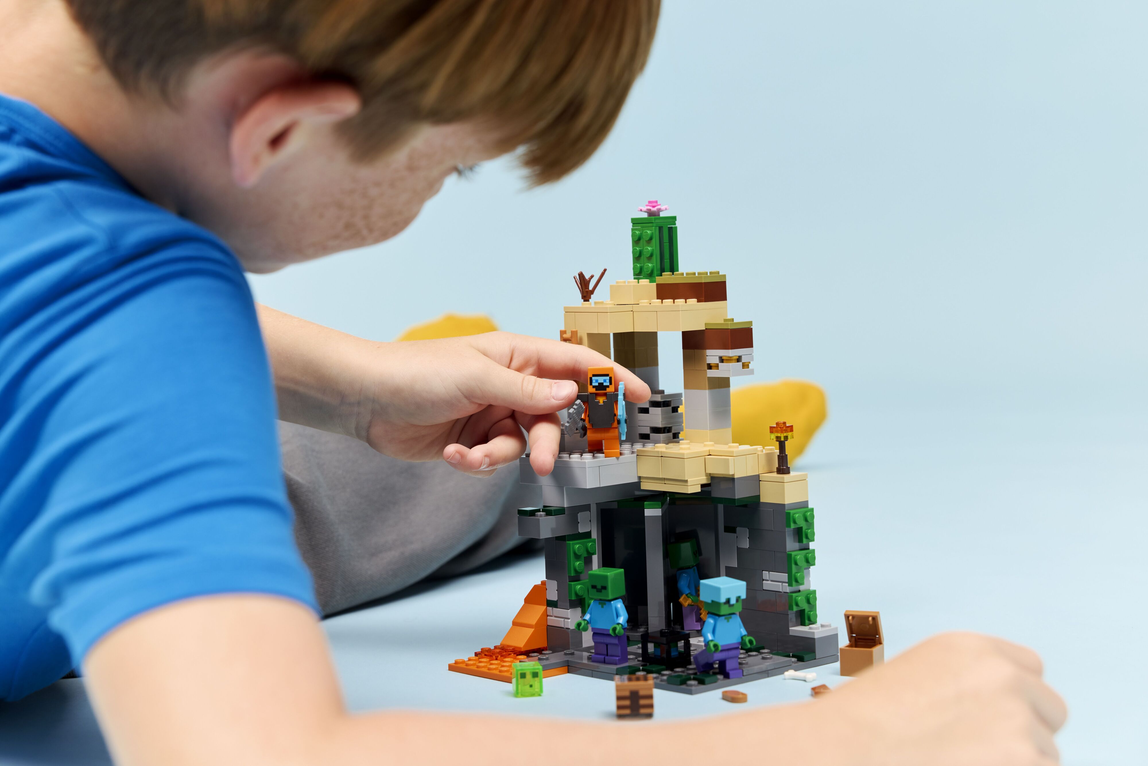 LEGO Конструктор LEGO Minecraft Підземелля зомби LEGO Конструктор LEGO Minecraft Підземелля зомби