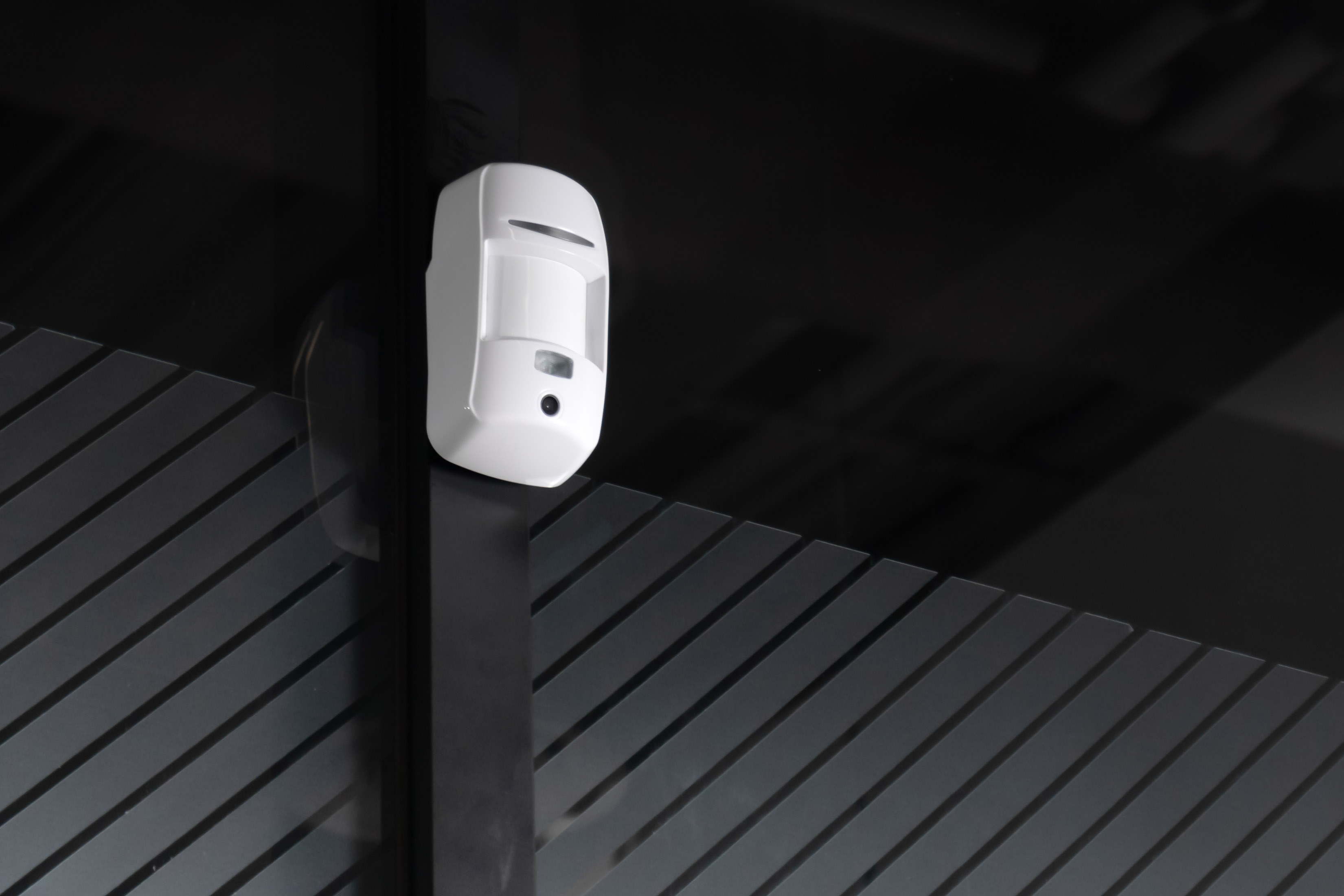 U-Prox Датчик руху з камерою фото за запитом PIR Cam White, бездротовий, білий