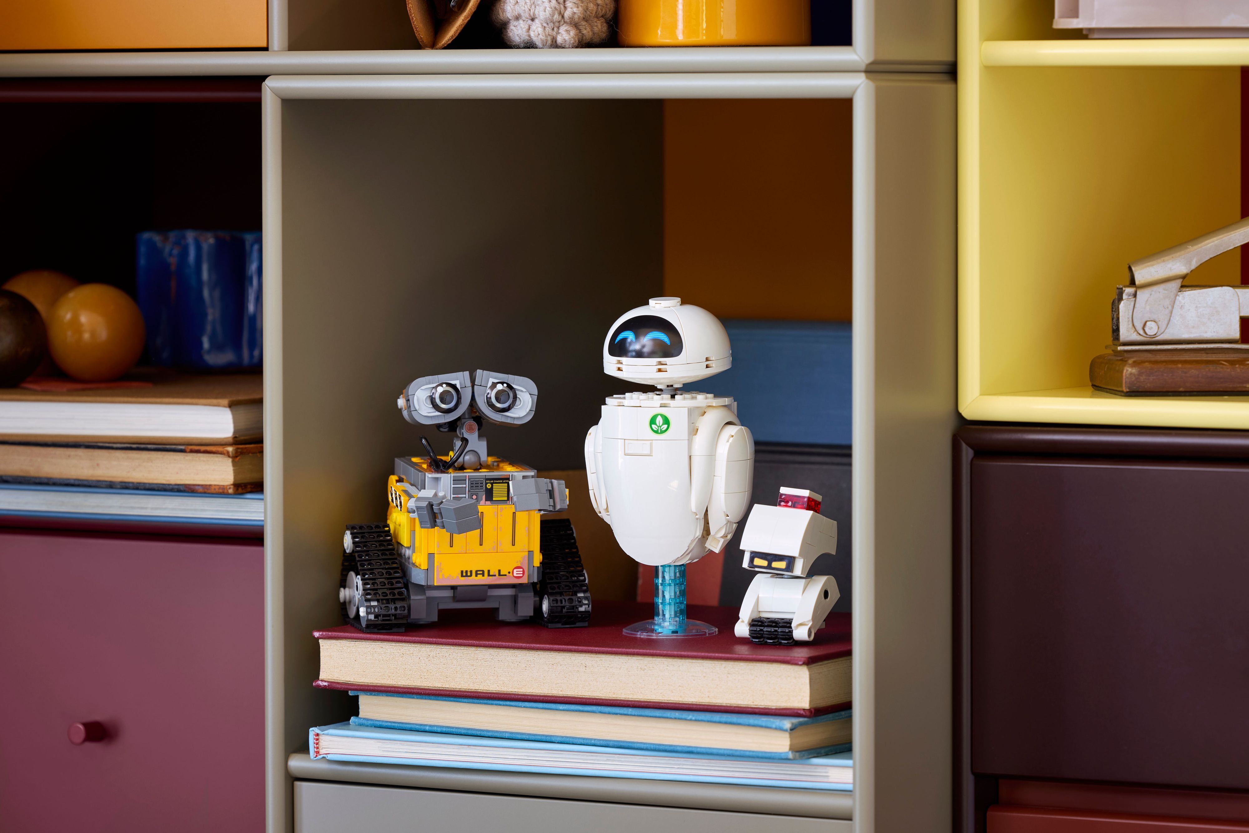 LEGO Конструктор LEGO Disney Pixar ВОЛЛ·І та Єва LEGO Конструктор LEGO Disney Pixar ВОЛЛ·І та Єва