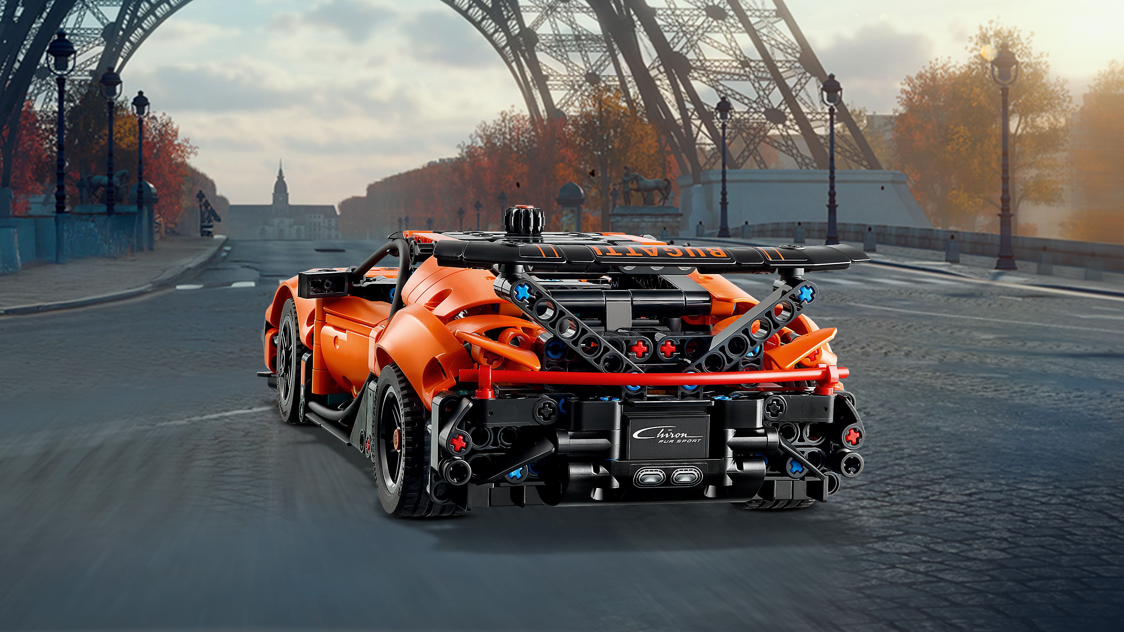 LEGO Конструктор LEGO Technic Гіперкар Bugatti Chiron Pur Sport