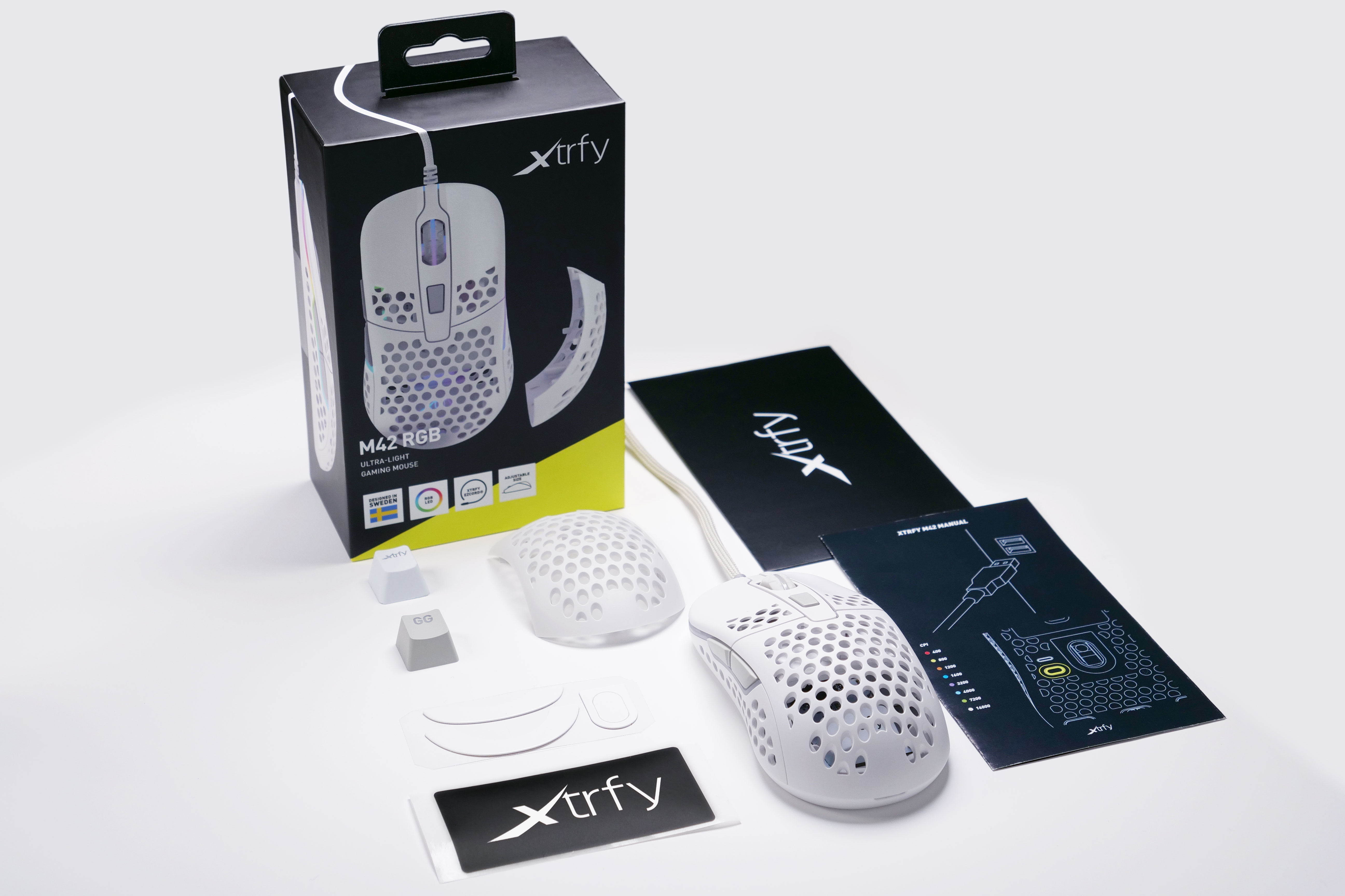 Cherry Xtrfy Ігрова миша M42 RGB USB White