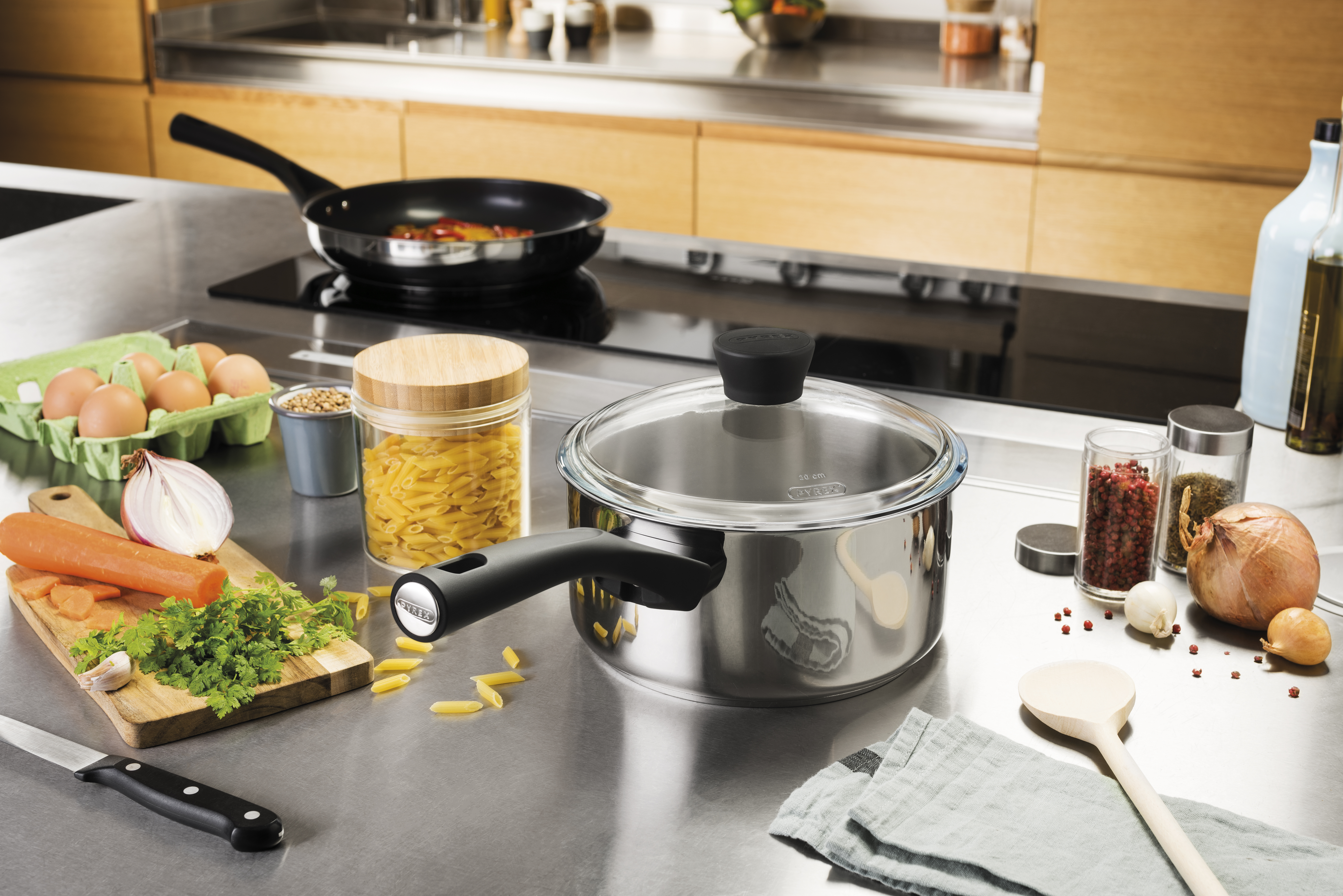 Ківш PYREX EXPERT Touch 18 см (6334086)