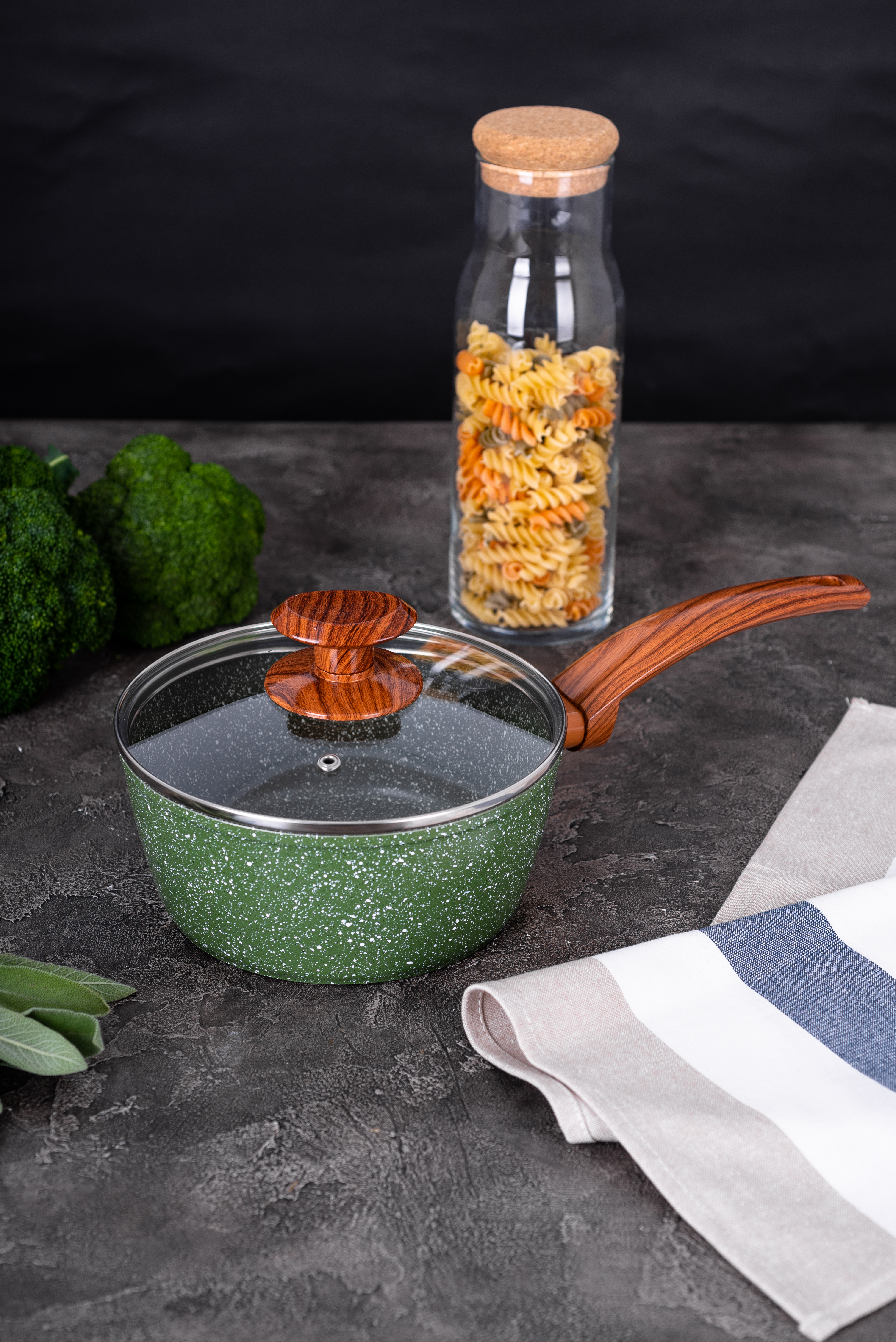 Ківш RINGEL Pesto (1.6 л) 18 см (6530396)