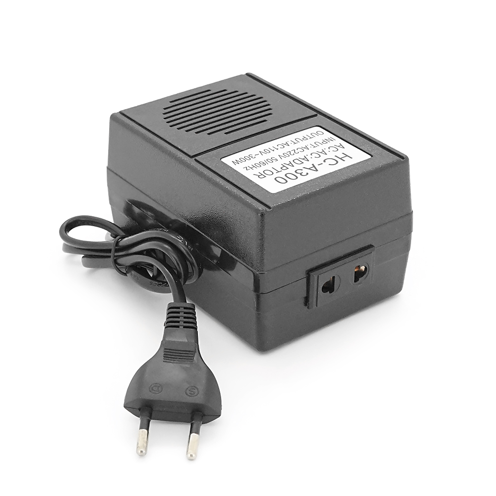 Перетворювач напруги трансформаторний 300W Input 220 V / Output 110V, + універсальна розетка (Y-44009)